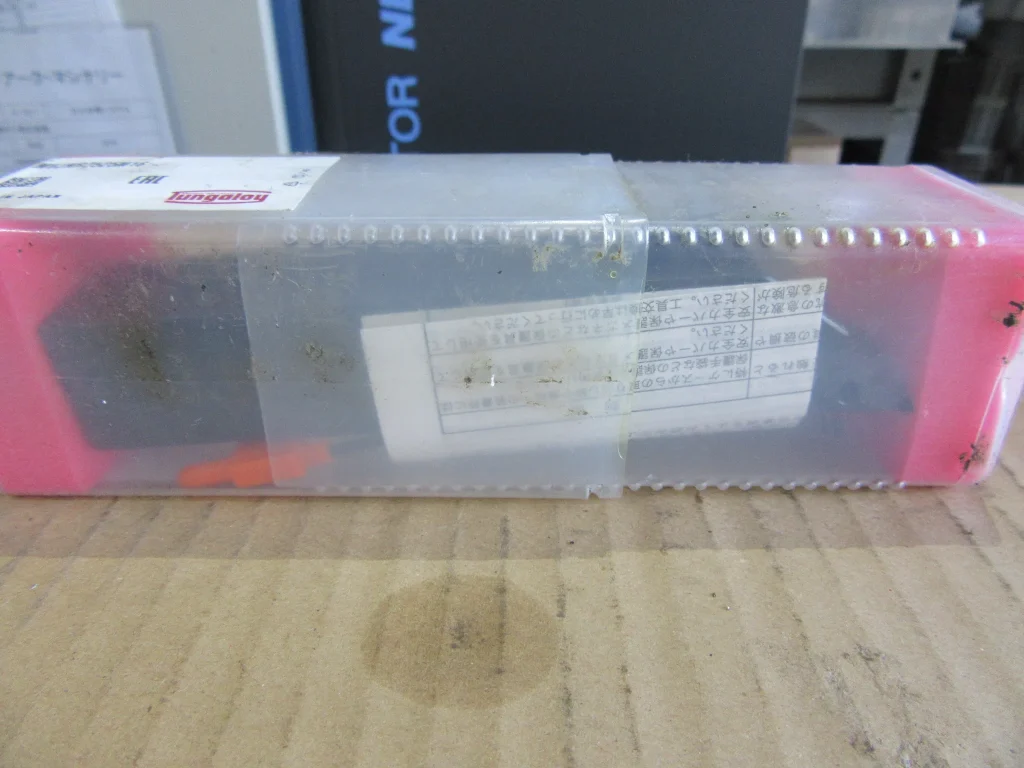タンガロイ/東芝タンガロイ バイト MVJNR2525M16 / TUNGALOY Turning Tool MVJNR2525M16 TQ220074