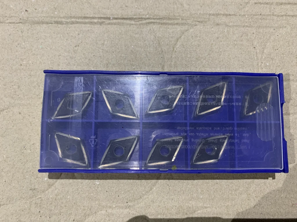 住友電工ハードメタル チップ DNMG150404N-UP AC6030M / SUMITOMO ELECTRIC HARDMETAL Insert DNMG150404N-UP AC6030M TQ230012