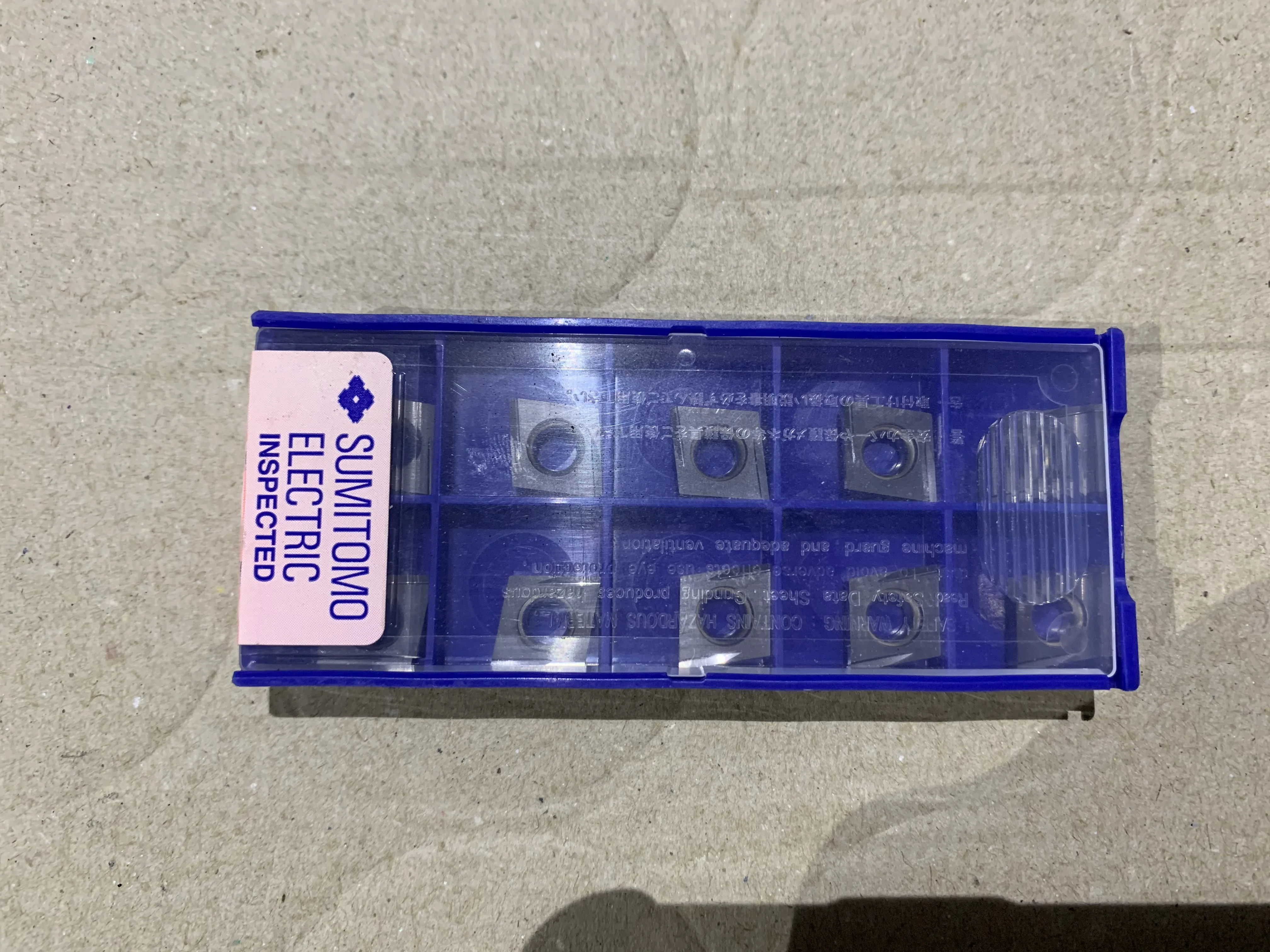 住友電工ハードメタル チップ CCGT09T302R-FX T1500A / SUMITOMO ELECTRIC HARDMETAL Insert CCGT09T302R-FX T1500A TQ230015