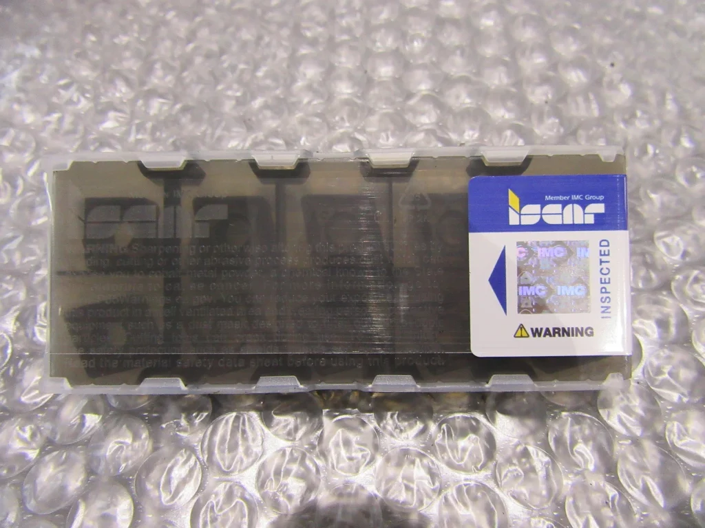 ISCAR チップ CNMG433-GNIC8250 / ISCAR Insert CNMG433-GNIC8250 TQ230114