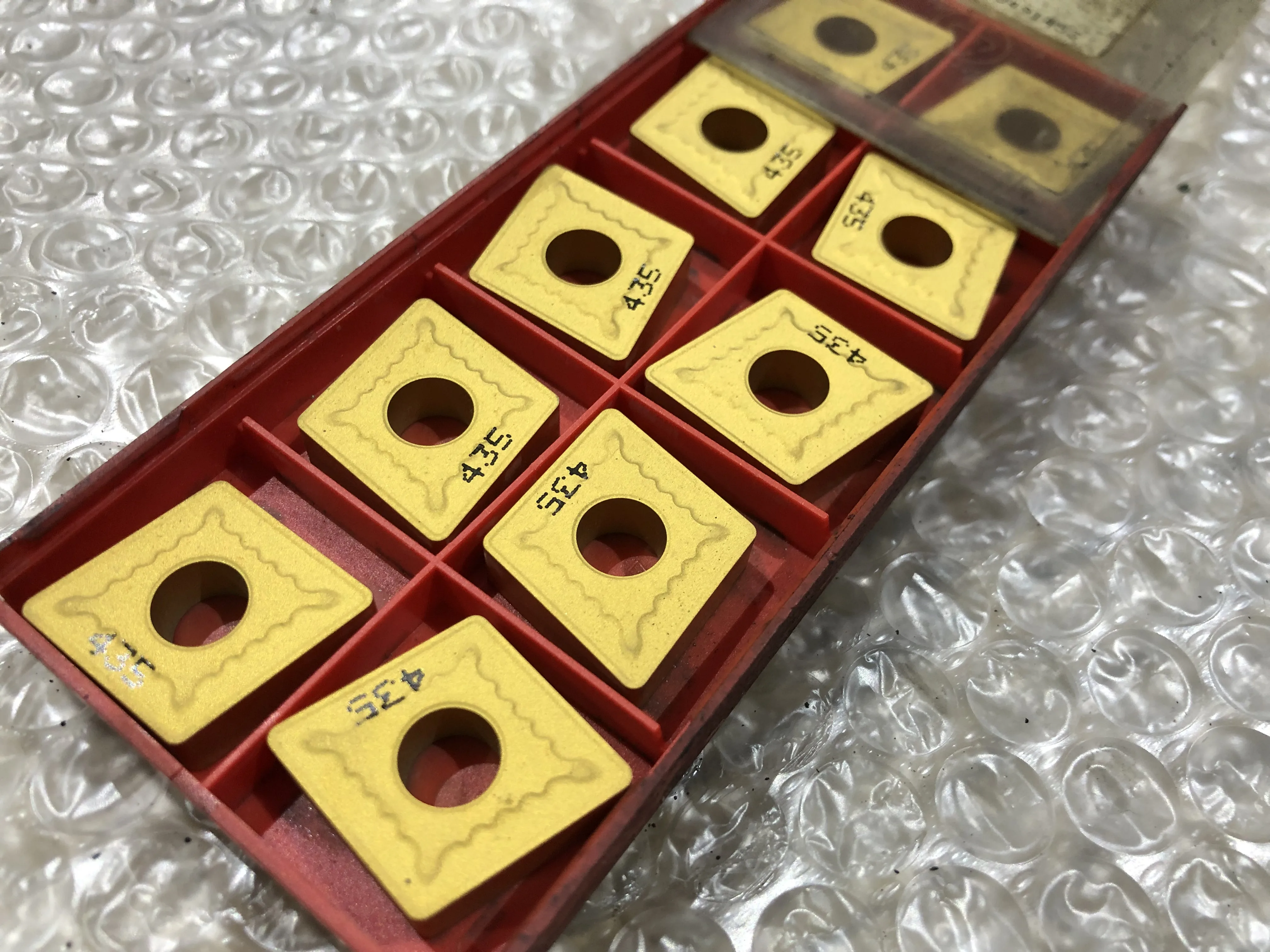 SANDVIK/サンドビック チップ CNMG49 06 12-MR / SANDVIK Insert CNMG49 06 12-MR TQ230133