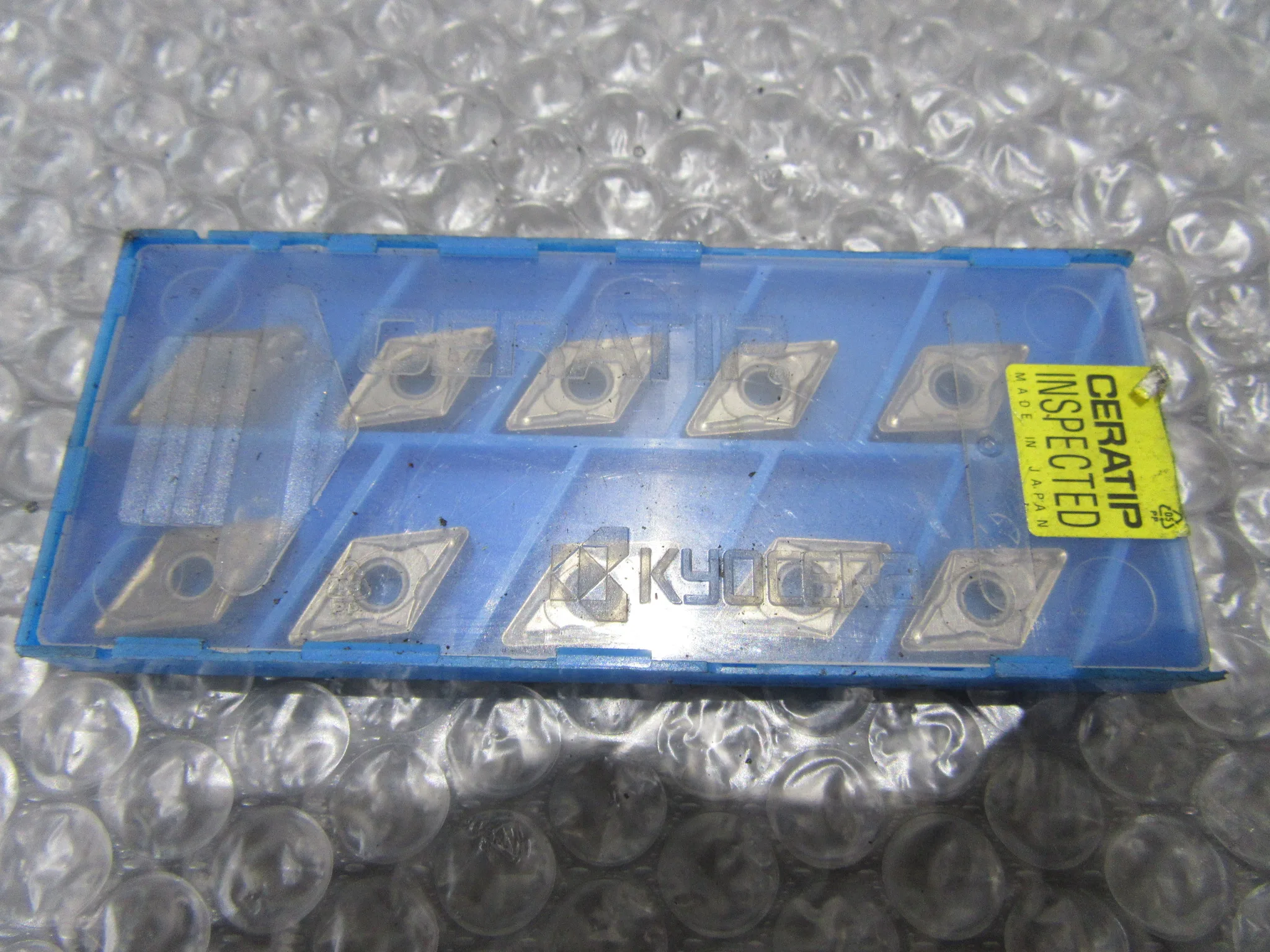 京セラ チップ DNMG110408GS / KYOCERA Insert DNMG110408GS TQ230166