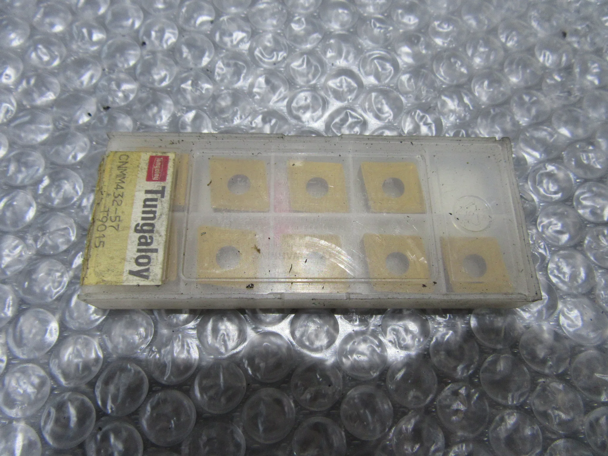 タンガロイ/東芝タンガロイ チップ CNMM120408-57 / TUNGALOY Insert CNMM120408-57 TQ230168