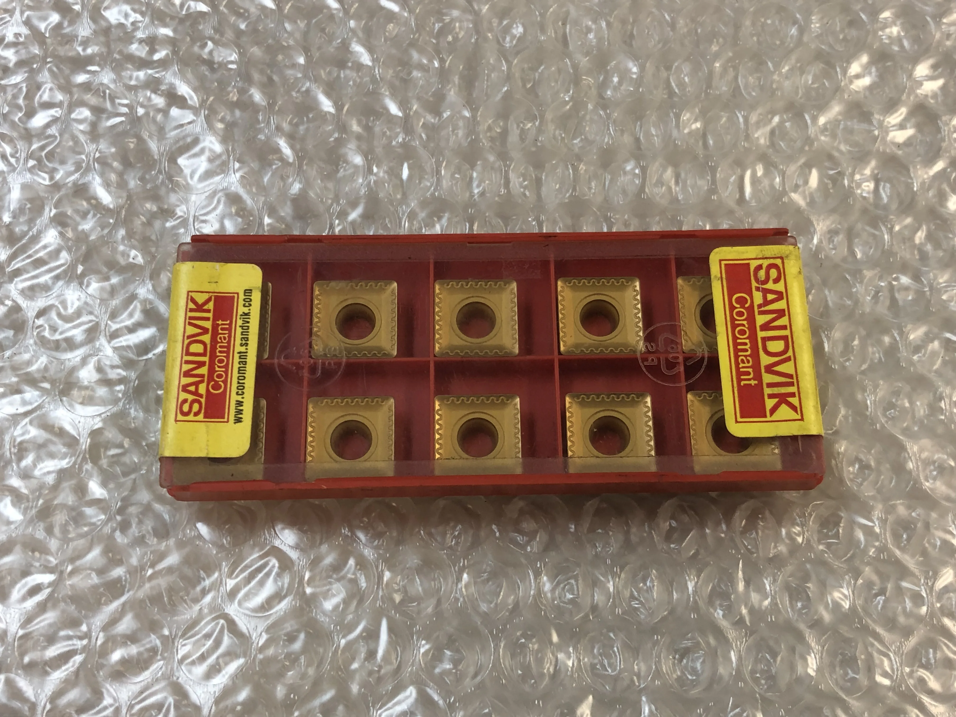 SANDVIK/サンドビック チップ SPMT12 04 08-WL 4040 P40 / SANDVIK SPMT12 04 08-WL 4040 P40 TQ250066