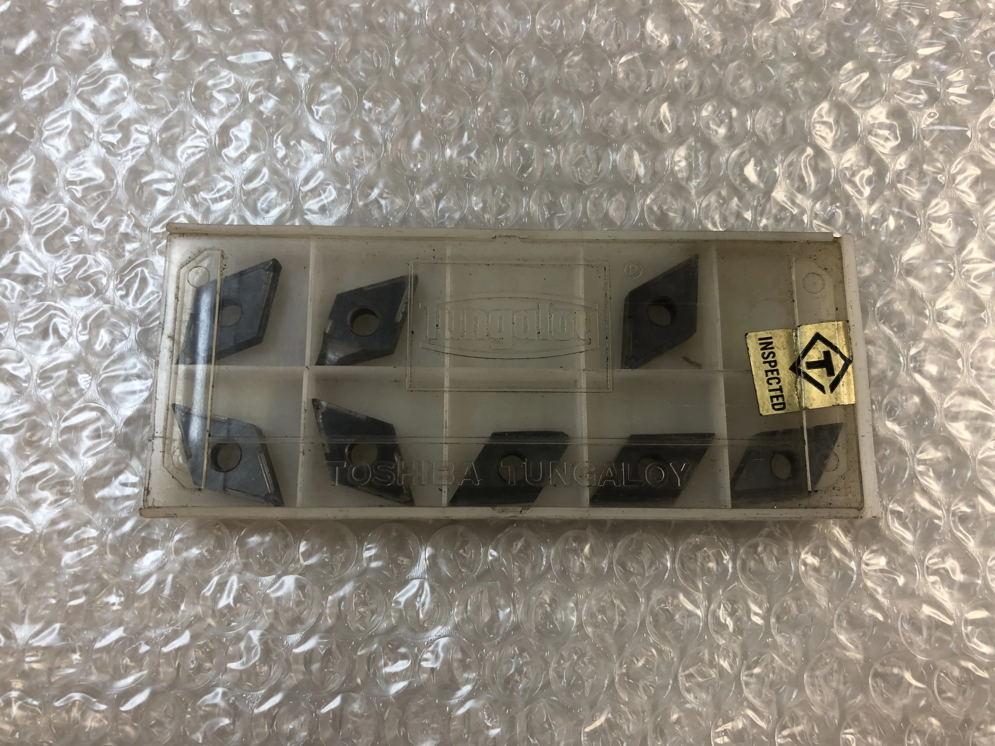 タンガロイ/東芝タンガロイ チップ LSD42 / TUNGALOY LSD42 TQ250071