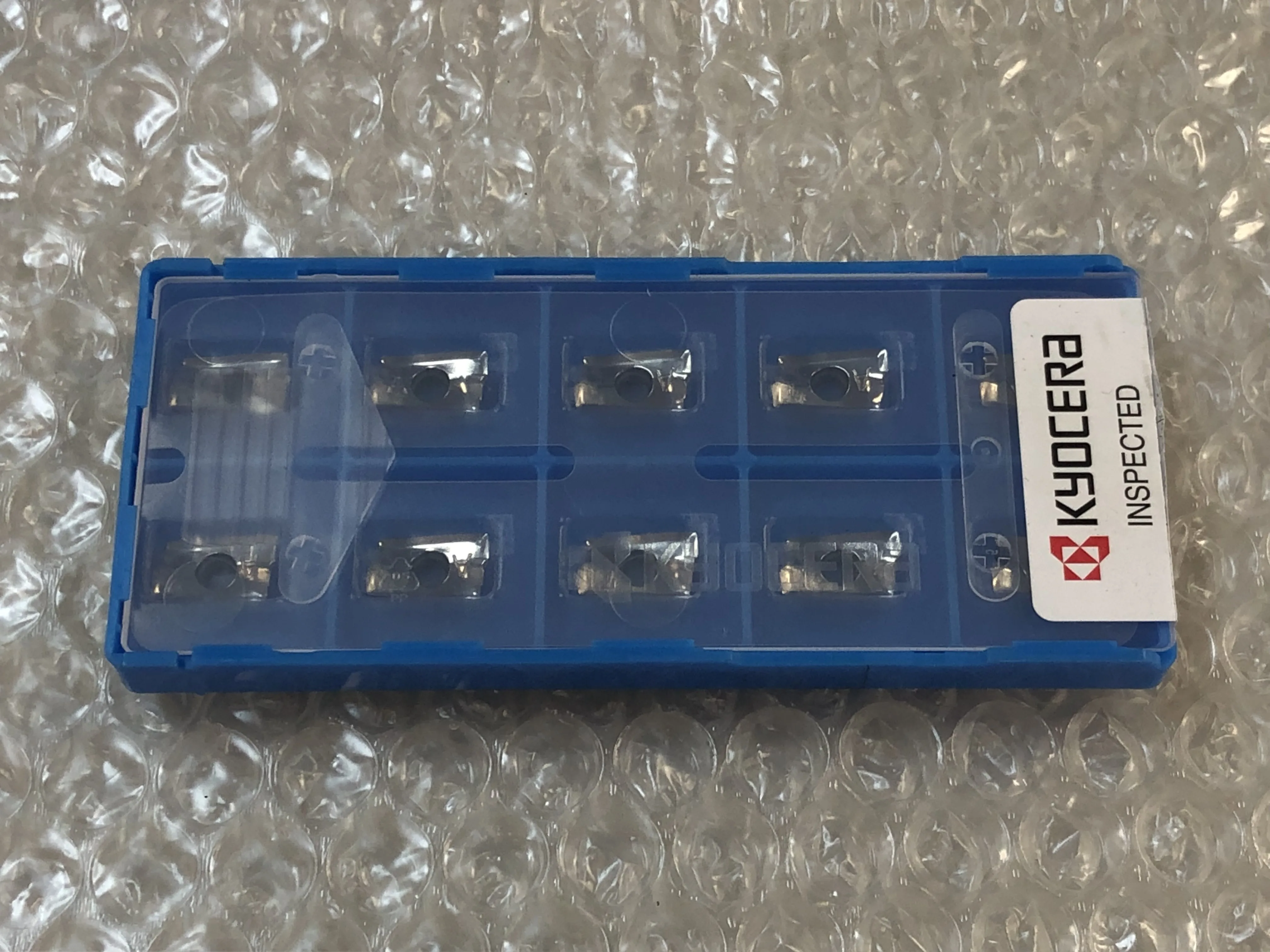 京セラ チップ BDGT11T304FR-JA GW25 / KYOCERA BDGT11T304FR-JA GW25 TQ250093