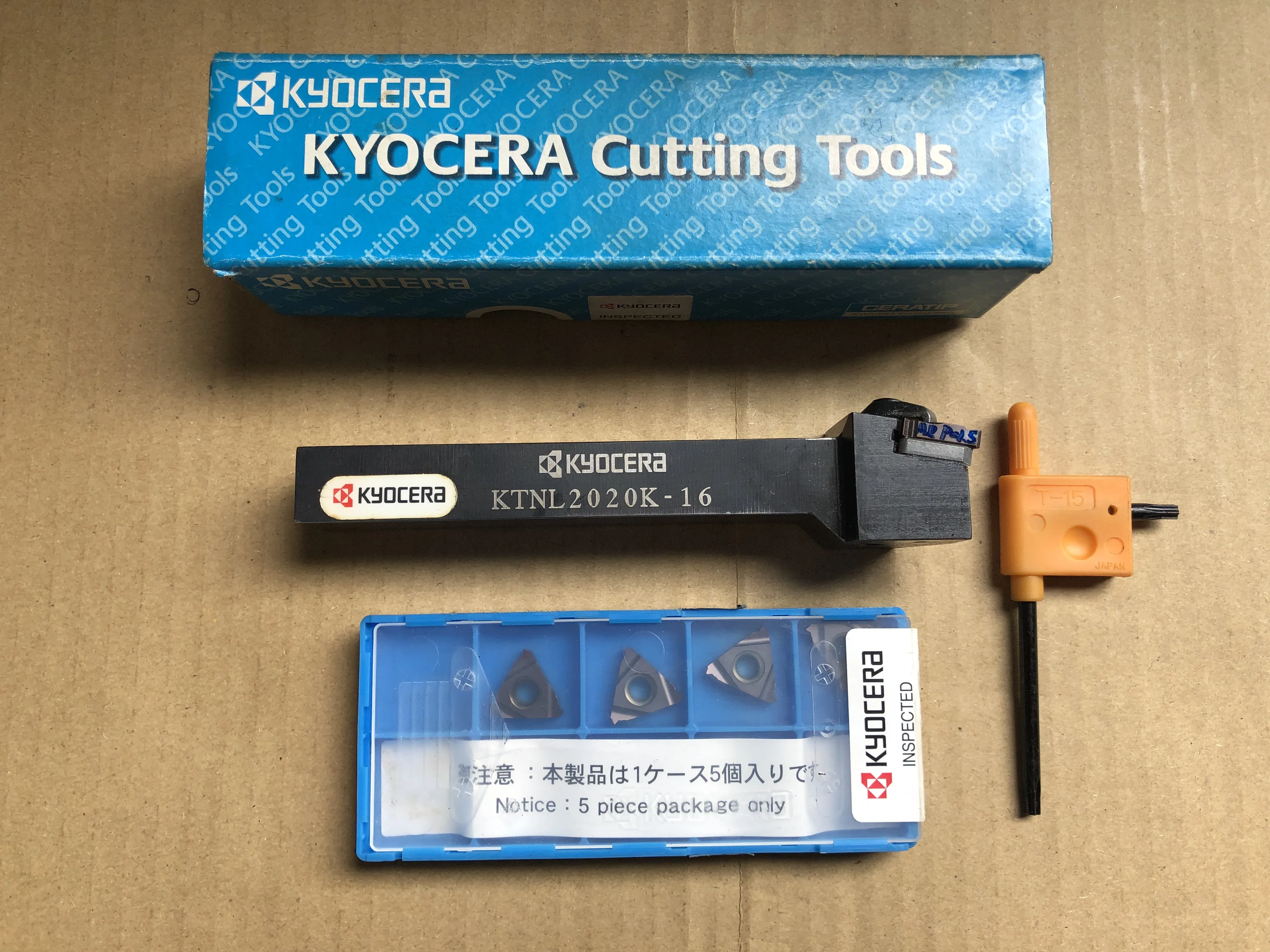 京セラ ねじ切りホルダ KTNL2020K-16 / KYOCERA KTNL2020K-16 TQ250173