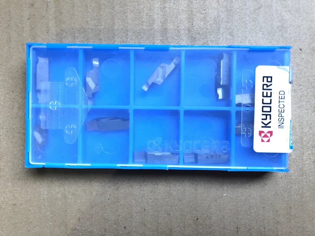 京セラ チップ GVFL250-020B TWE02165 KW10 / KYOCERA GVFL250-020B TWE02165 KW10 TQ250209