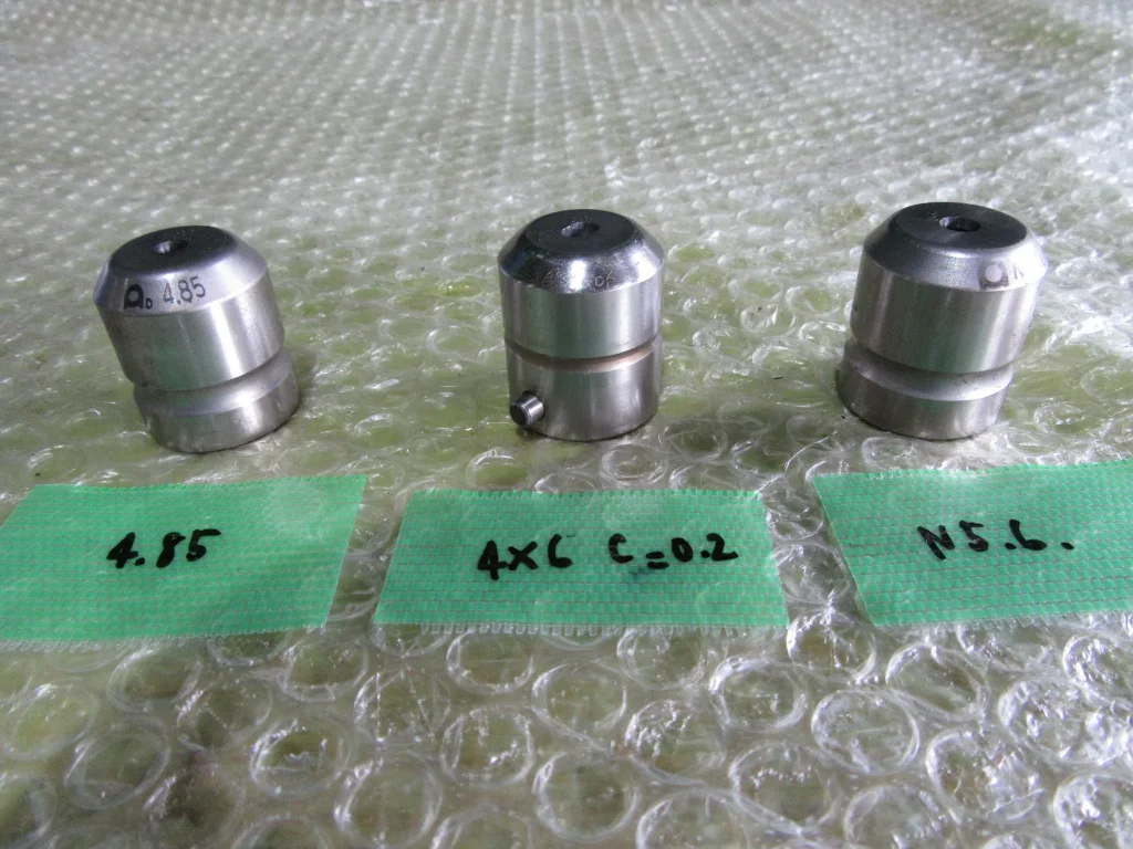 アマダ タレパン１山(ダイ) タレパン１山3個(ダイ) / AMADA Turret Punch Die 1Lot タレパン１山3個(ダイ)