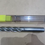 エンドミル φ16 / 4-Flute Square End Mill φ16 TR210200