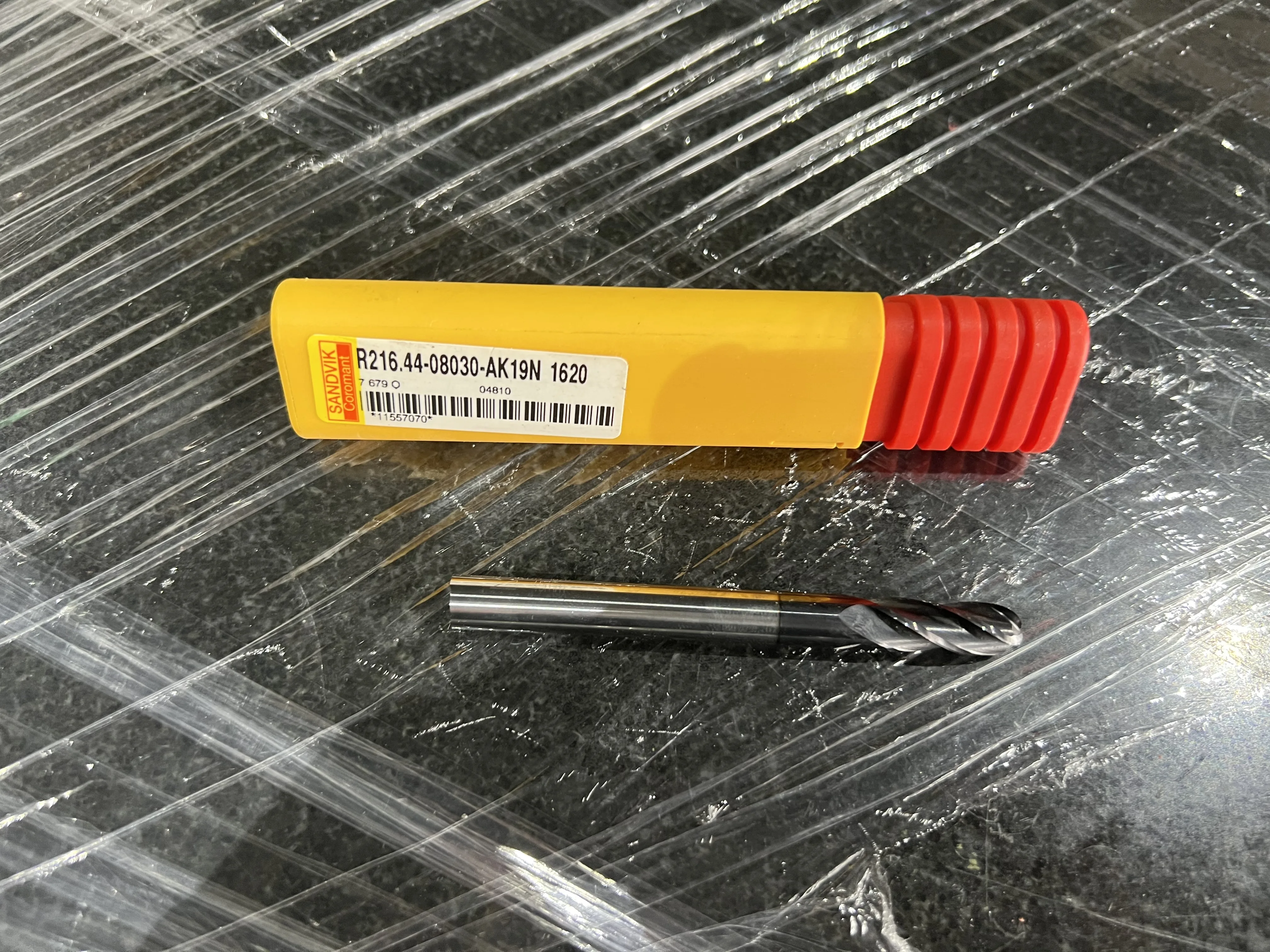 SANDVIK/サンドビック コロミルプルーラ R216.44-08030-AK19N 1620 / SANDVIK CoroMill Plura 4-Flute Ball End Mill R216.44-08030-AK19N 1620 TR220046