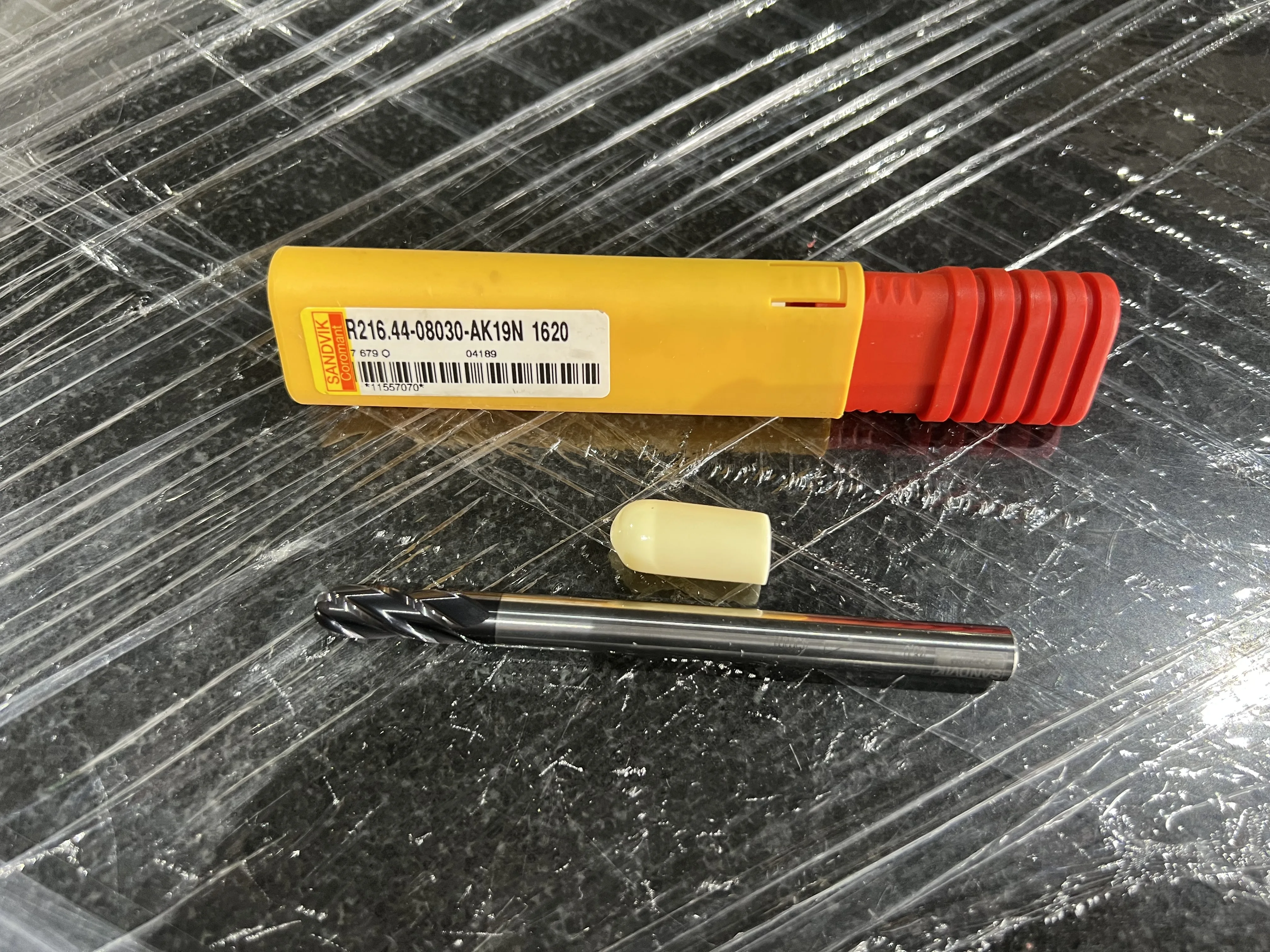SANDVIK/サンドビック コロミルプルーラ R216.44-08030-AK19N 1620 / SANDVIK CoroMill Plura 4-Flute Ball End Mill R216.44-08030-AK19N 1620 TR220047
