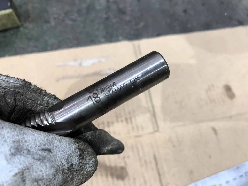 ミスミ/三住商事 フライングエンドミル RFEML-18 / MISUMI CORP 4-Flute Roughing End Mill RFEML-18 TR230443