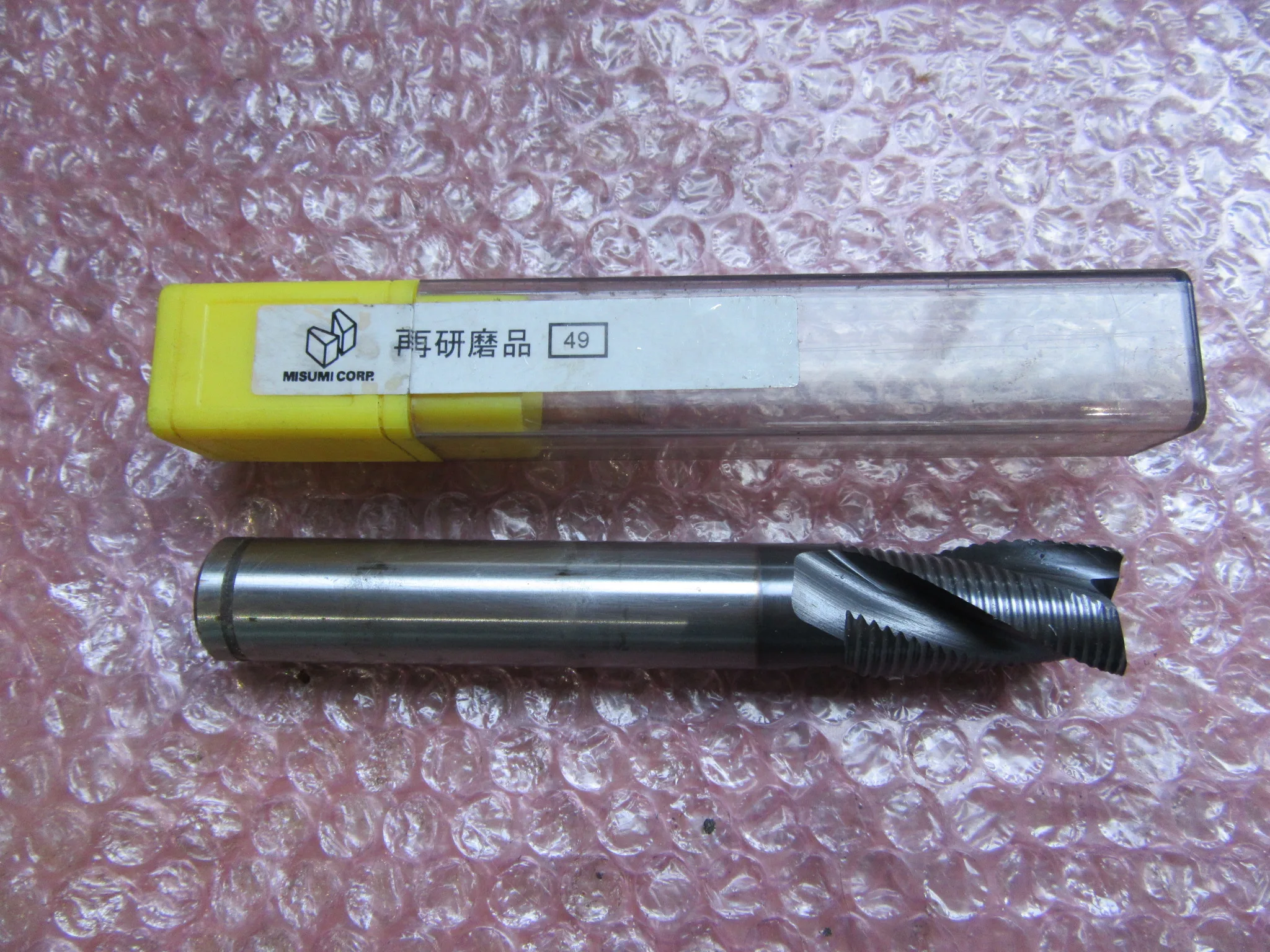 3刃エンドミル / 3-Flute End Mill TR230503