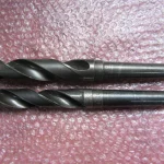 KOBELCO/神戸製鋼所 テーパーシャンクドリル2本 ①φ26 ②φ30 / KOBELCO/KOBE STEEL ①φ26 ②φ30 TR240042