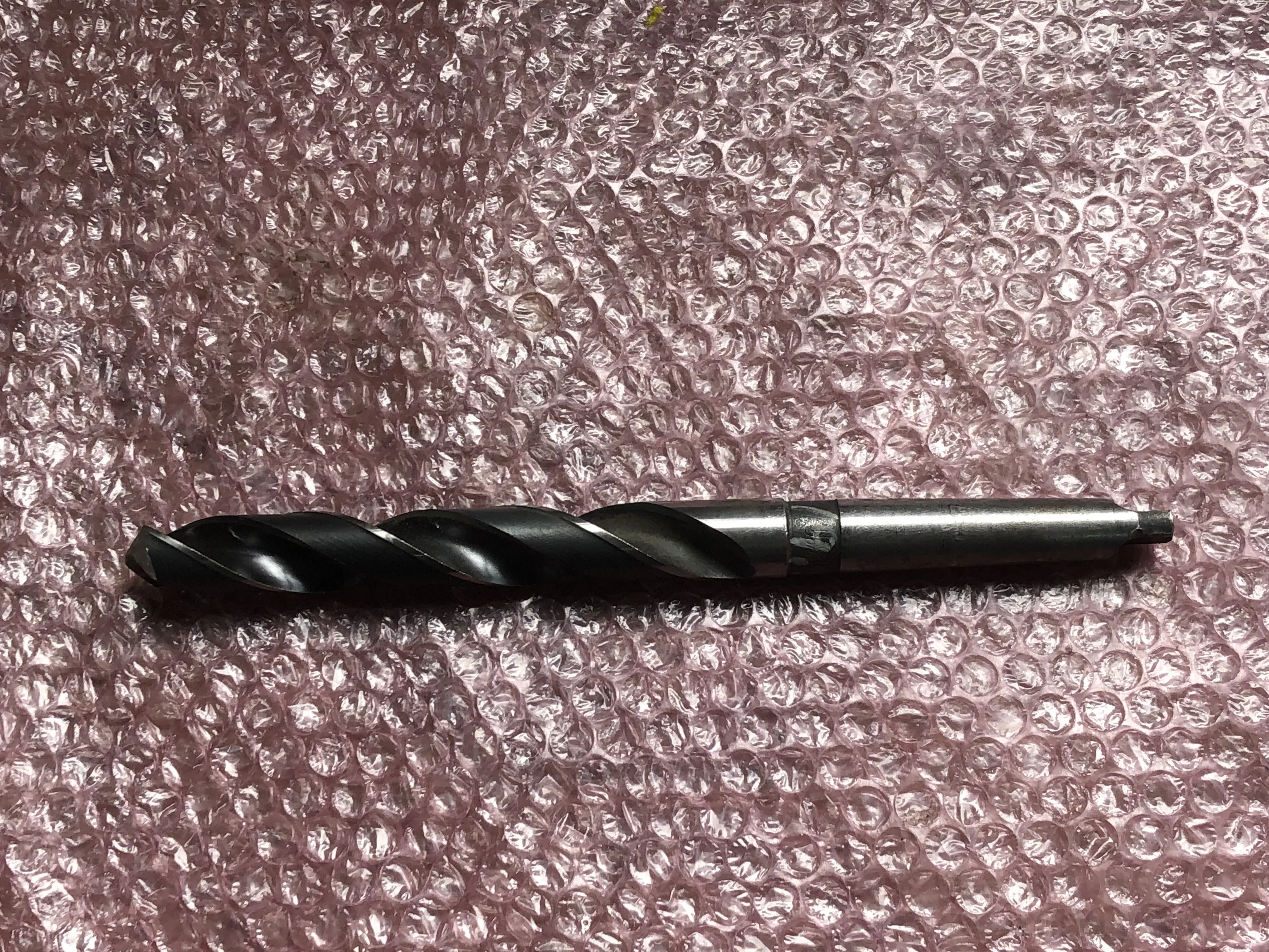 不二越 Nachi テーパーシャンクドリル HSSシリーズφ19.5 / NACHI-FUJIKOSHI HSSシリーズφ19.5 TR240086