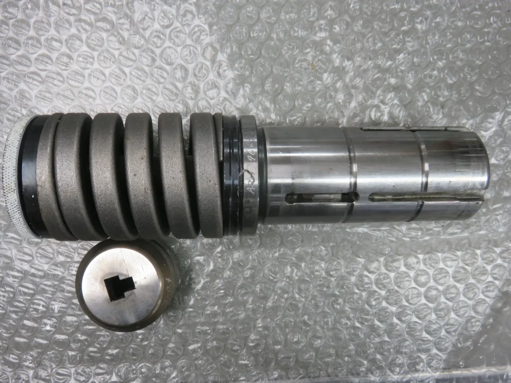 アマダ タレパン金型（ロング/セット） パンチAR4396657 ダイAR4396657 / AMADA Turret Punch & Die Set (Long) パンチAR4396657 ダイAR4396657