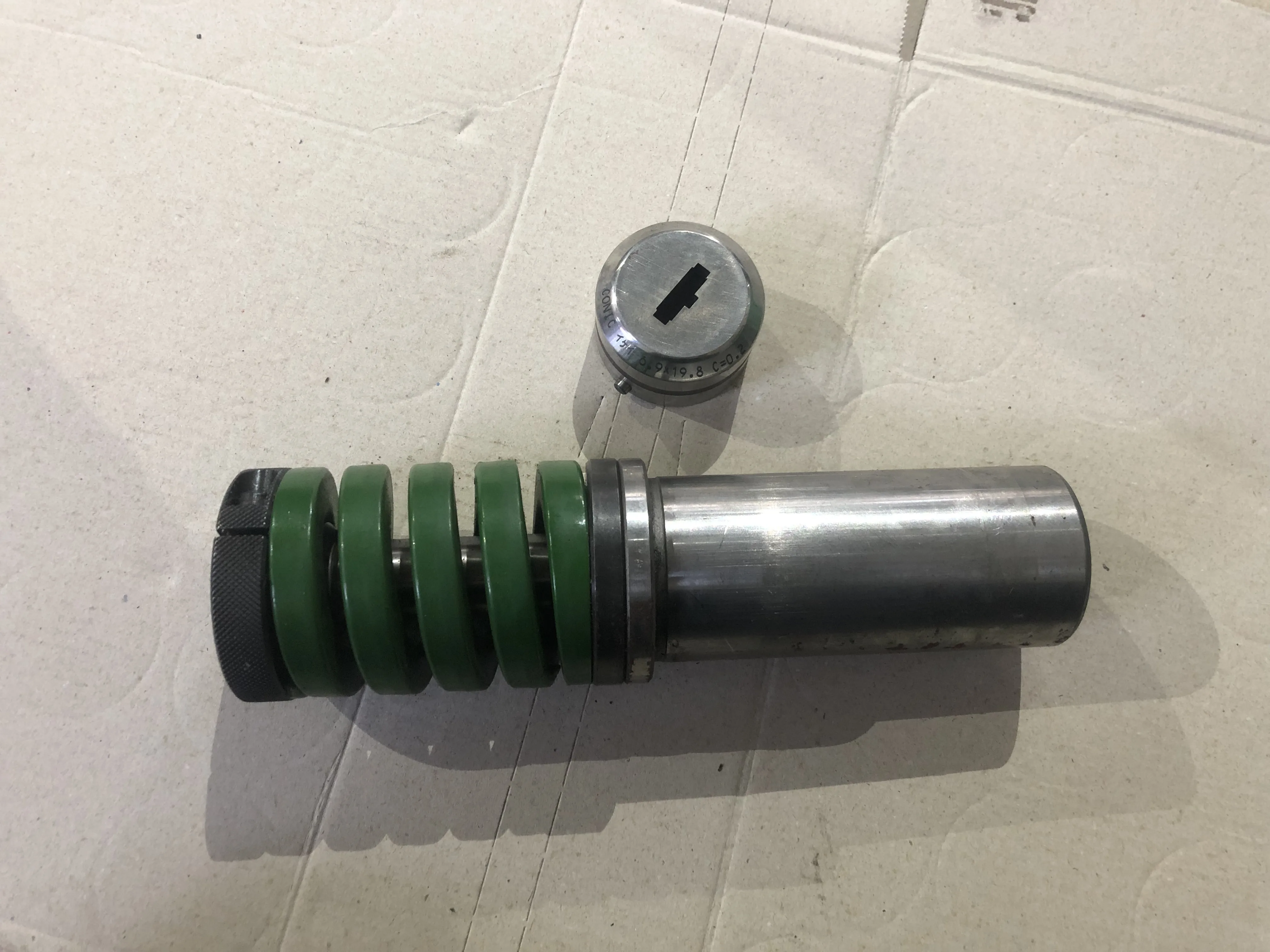 コニック タレパン金型（ロング/セット） イケイ6.9ｘ19.8（パンチ）/イケイ6.9ｘ19.8 Ｃ＝0.2（ダイ） / CONIC Turret Punch & Die Set (Long) イケイ6.9ｘ19.8（パンチ）/イケイ6.9ｘ19.8 Ｃ＝0.2（ダイ） TS220025