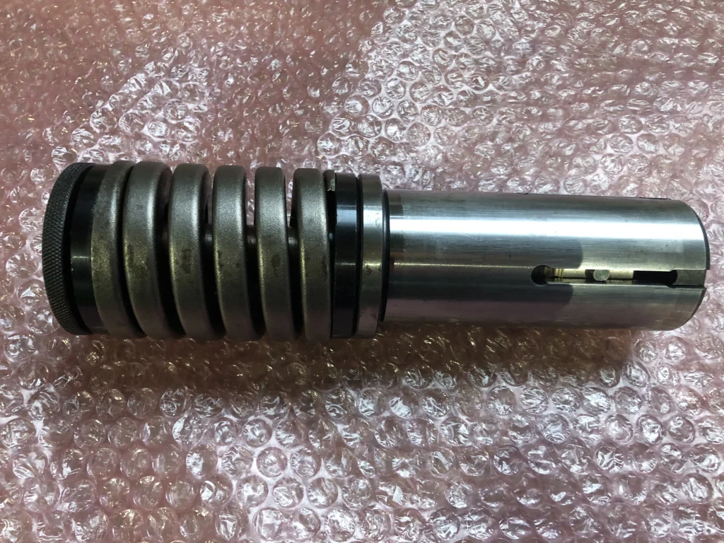 アマダ タレパン金型 パンチ：10.0x24.0 / AMADA Turret Punch パンチ：10.0x24.0 TS230050