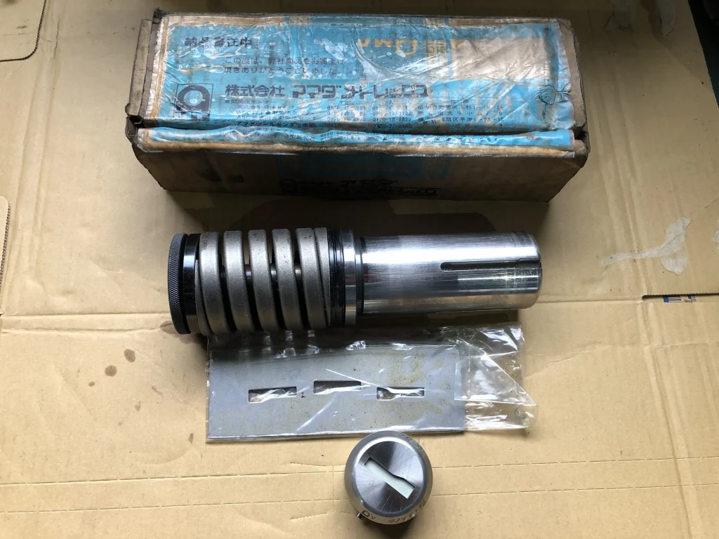 アマダ タレパン金型（ロング/セット） パンチ+ダイ：4345396 / AMADA Turret Punch & Die Set (Long) パンチ+ダイ：4345396 TS230078