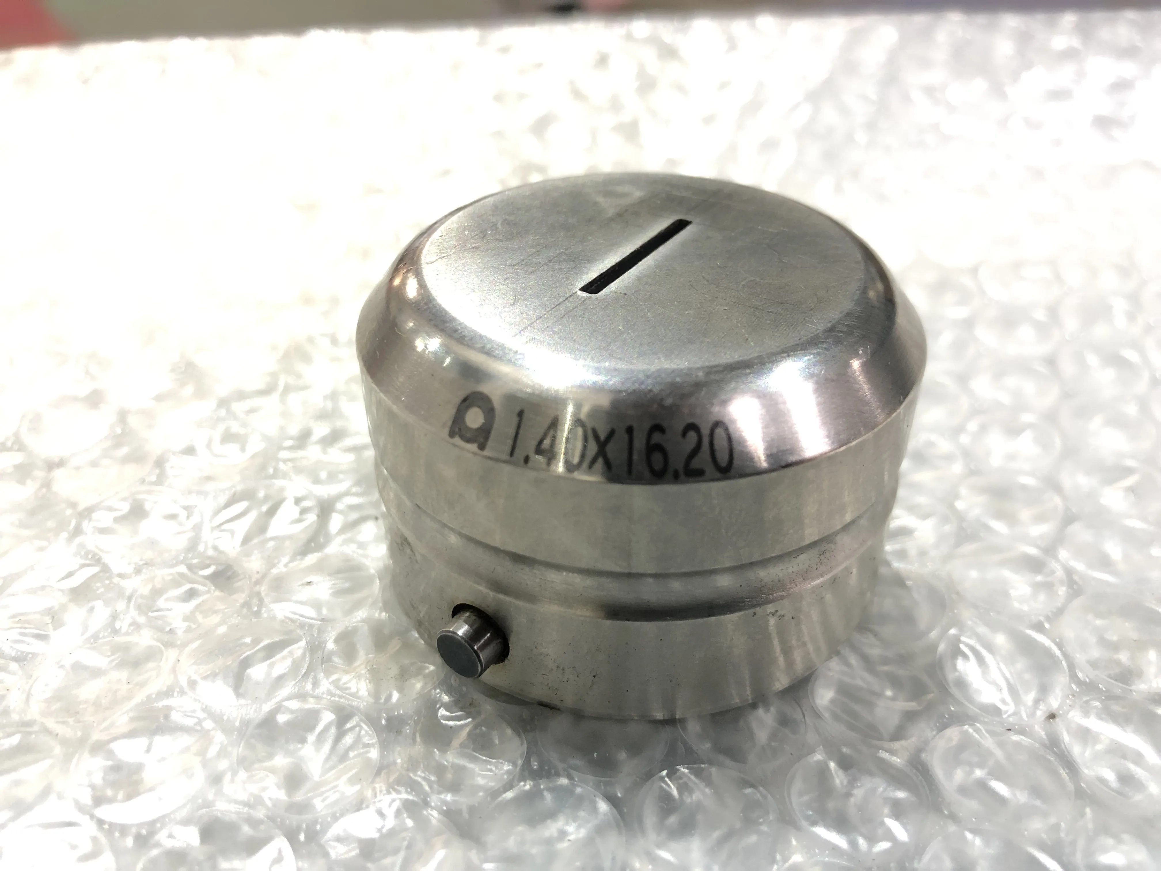アマダ タレパン金型（ダイ）3個 ①1.40x16.20 ②15.2 ③.14.4 / AMADA Turret Punch Die 3pcs ①1.40x16.20 ②15.2 ③.14.4 TS230182