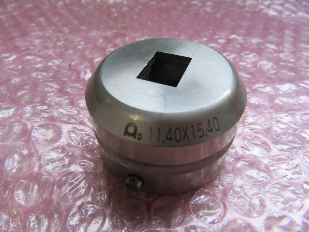 アマダ タレパン金型（ダイ）3個 ①11.40x15.40②12.40x20.40 ③9.20x15.20 / AMADA Turret Punch Die 3pcs ①11.40x15.40②12.40x20.40 ③9.20x15.20 TS230197