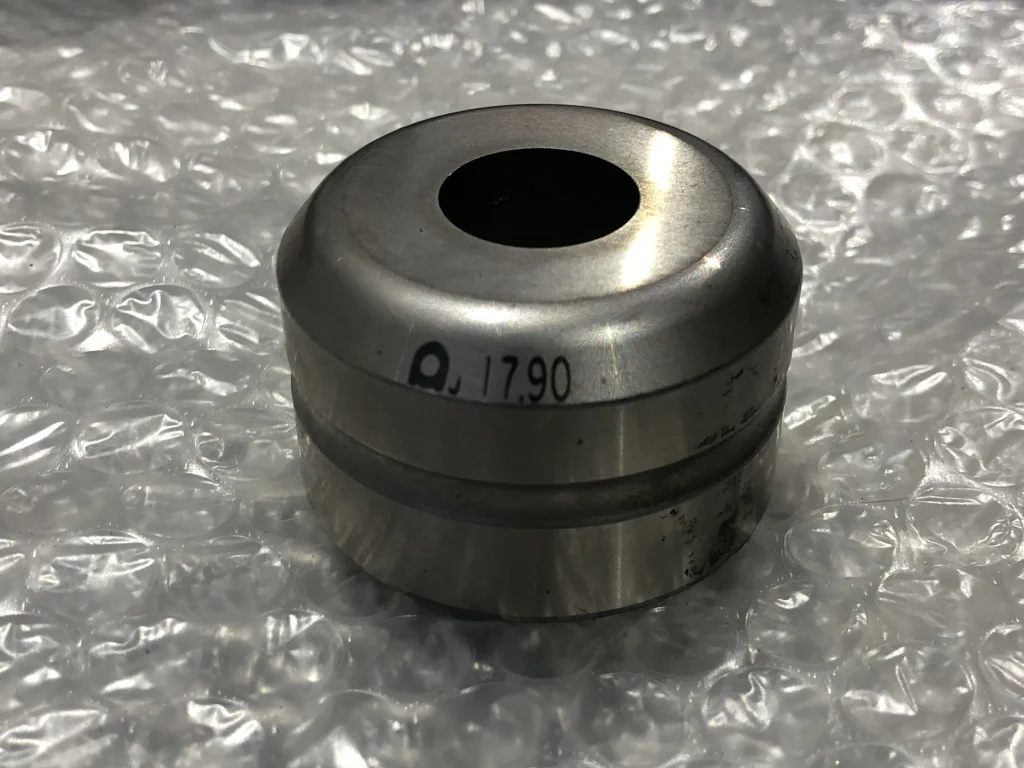 アマダ タレパン金型（ダイ）3個 ①17.90 ②4582364006 ③618911/C=0.2 / AMADA Turret Punch Die 3pcs ①17.90 ②4582364006 ③618911/C=0.2 TS230207