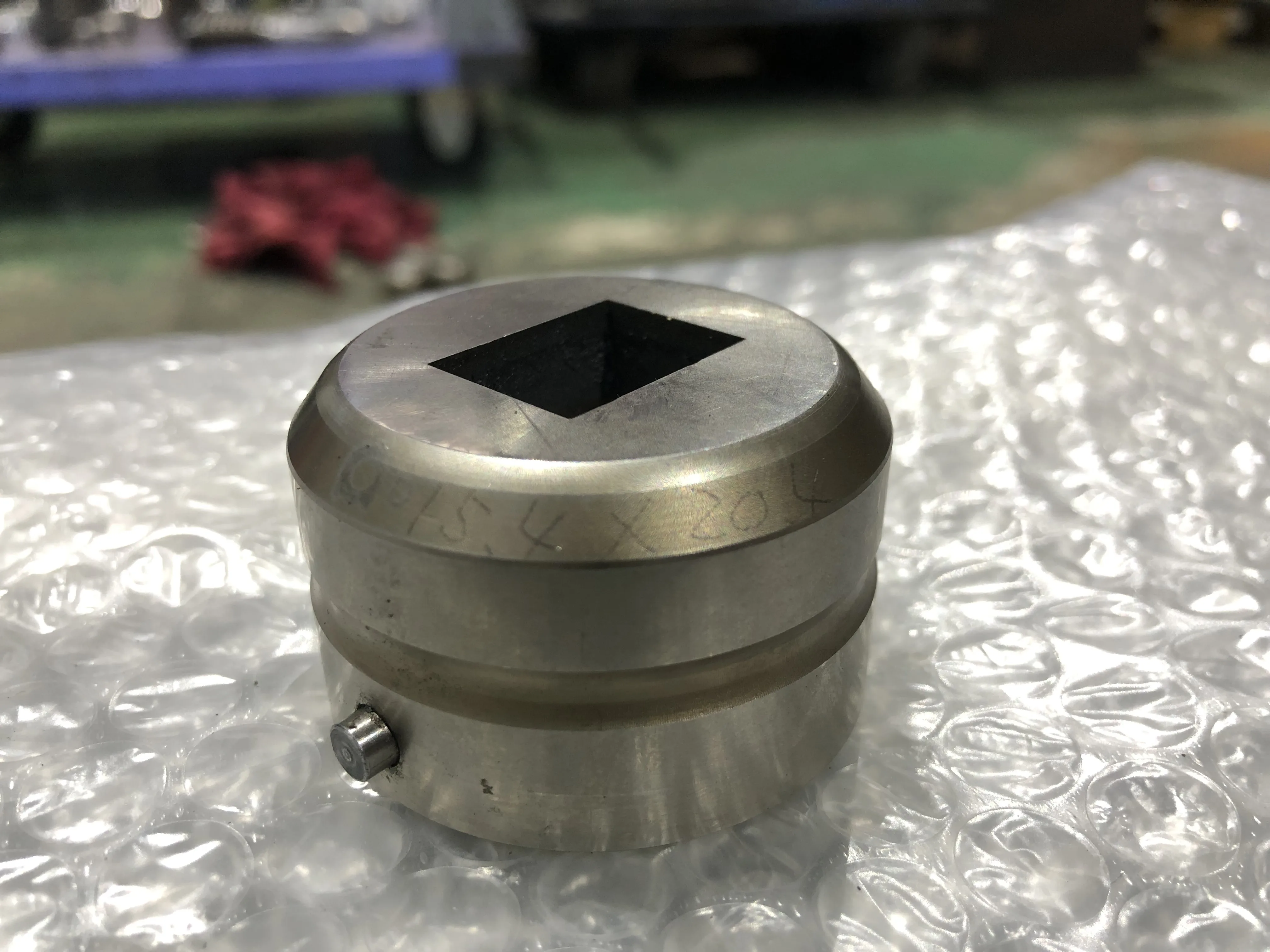 メーカー混在 タレパン金型（ダイ）3個 ①15.4x20.4アマダ/AMADA ②.5.4x12.4コニック/Conic ③7.30x16.30アマダ/AMADA / MIX Turret Punch Die 3pcs ①15.4x20.4アマダ/AMADA ②.5.4x12.4コニック/Conic ③7.30x16.30アマダ/AMADA TS230213
