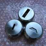 アマダ タレパン金型（ダイ）3個 ①8.20ｘ30.20②4.20ｘ15.20③5199539001 Ｃ＝0.20 / AMADA Turret Punch Die 3pcs ①8.20ｘ30.20②4.20ｘ15.20③5199539001 Ｃ＝0.20 TS230249