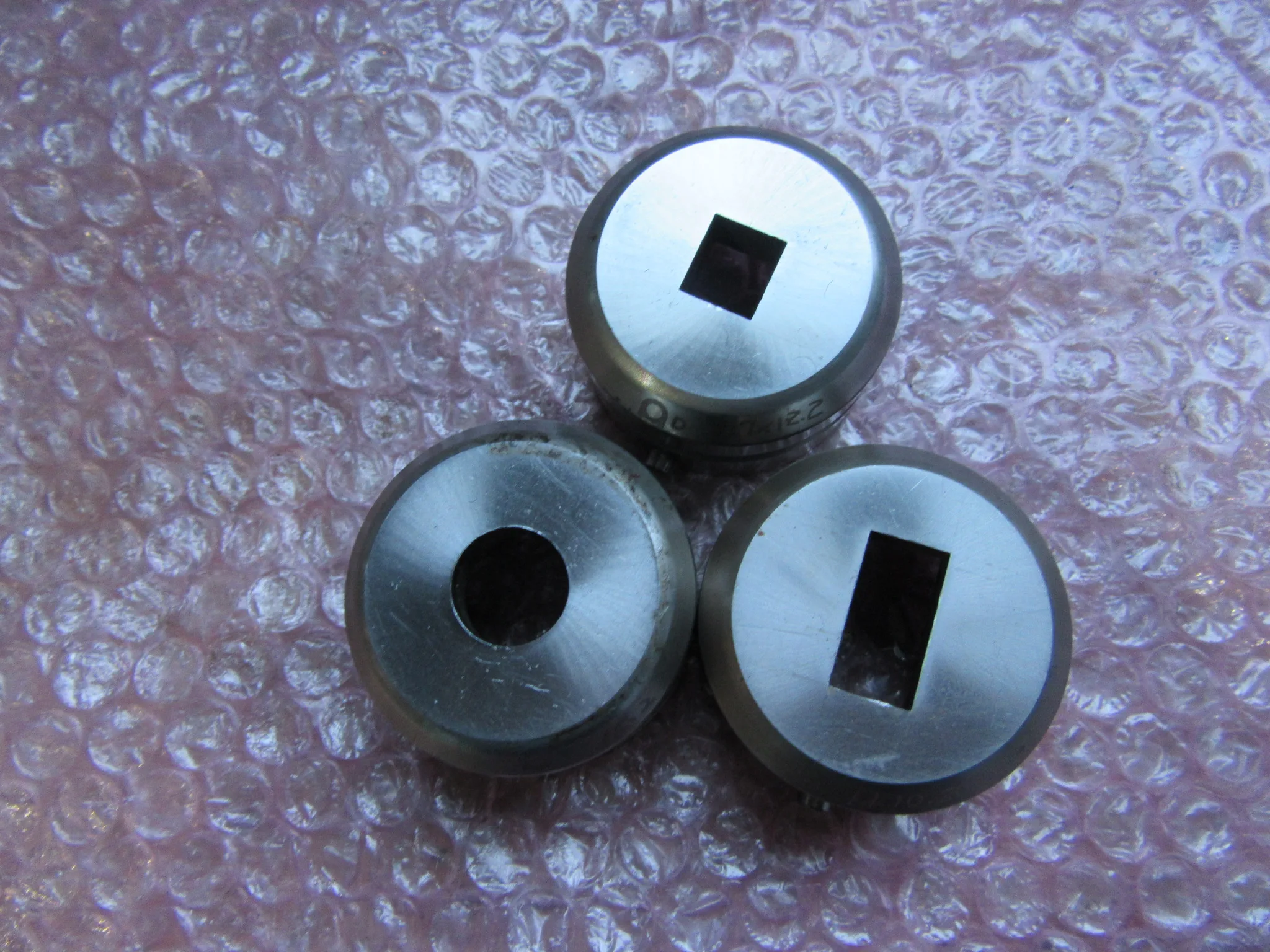 アマダ タレパン金型（ダイ）3個 ①10.7ｘ12.2②10.20ｘ20.20③15.2 / AMADA Turret Punch Die 3pcs ①10.7ｘ12.2②10.20ｘ20.20③15.2 TS230250