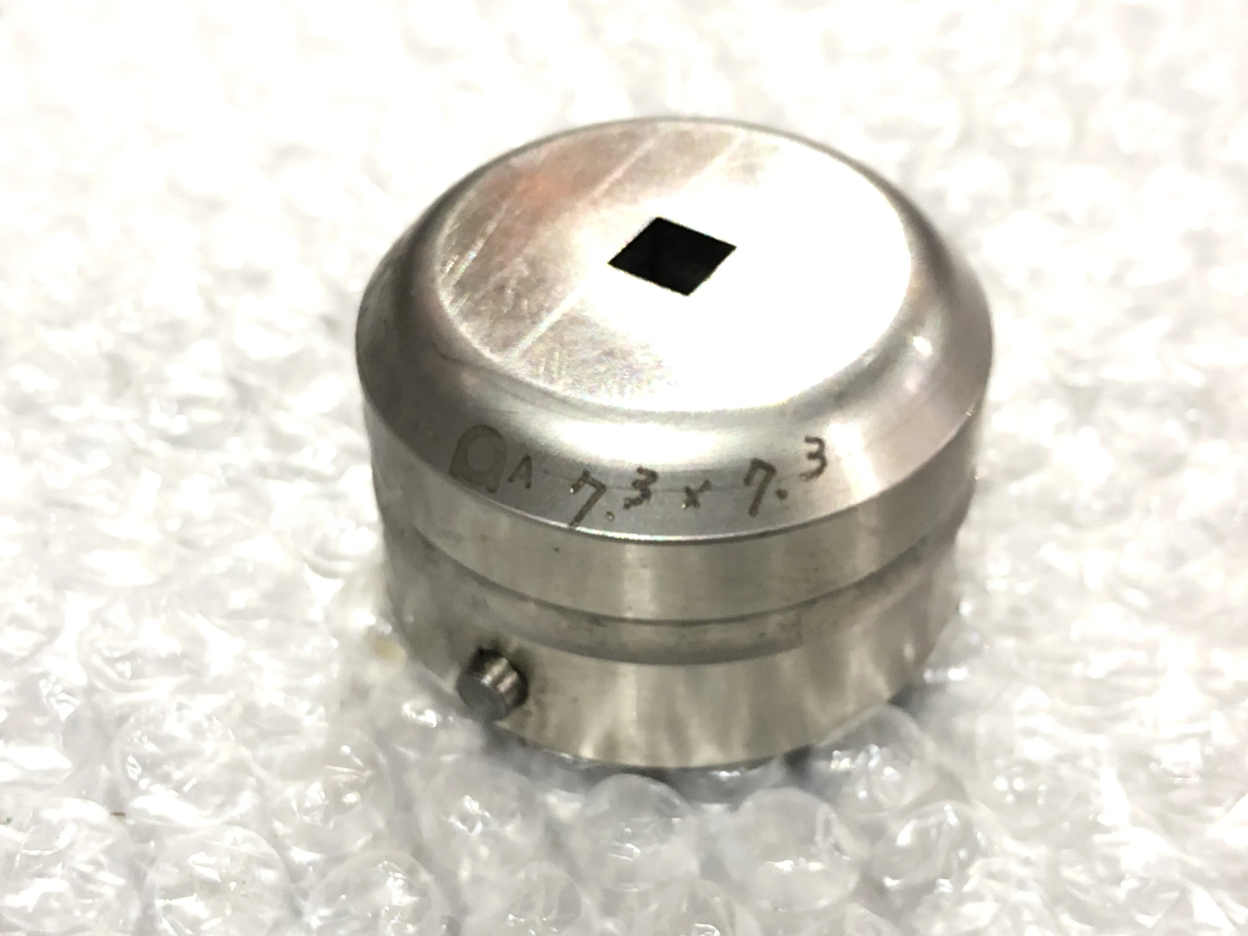 アマダ タレパン金型 パンチ＆ダイセット（ショート） ダイ：7.3x7.3 パンチ：7.0x7.0 / AMADA ダイ：7.3x7.3 パンチ：7.0x7.0 TS240024