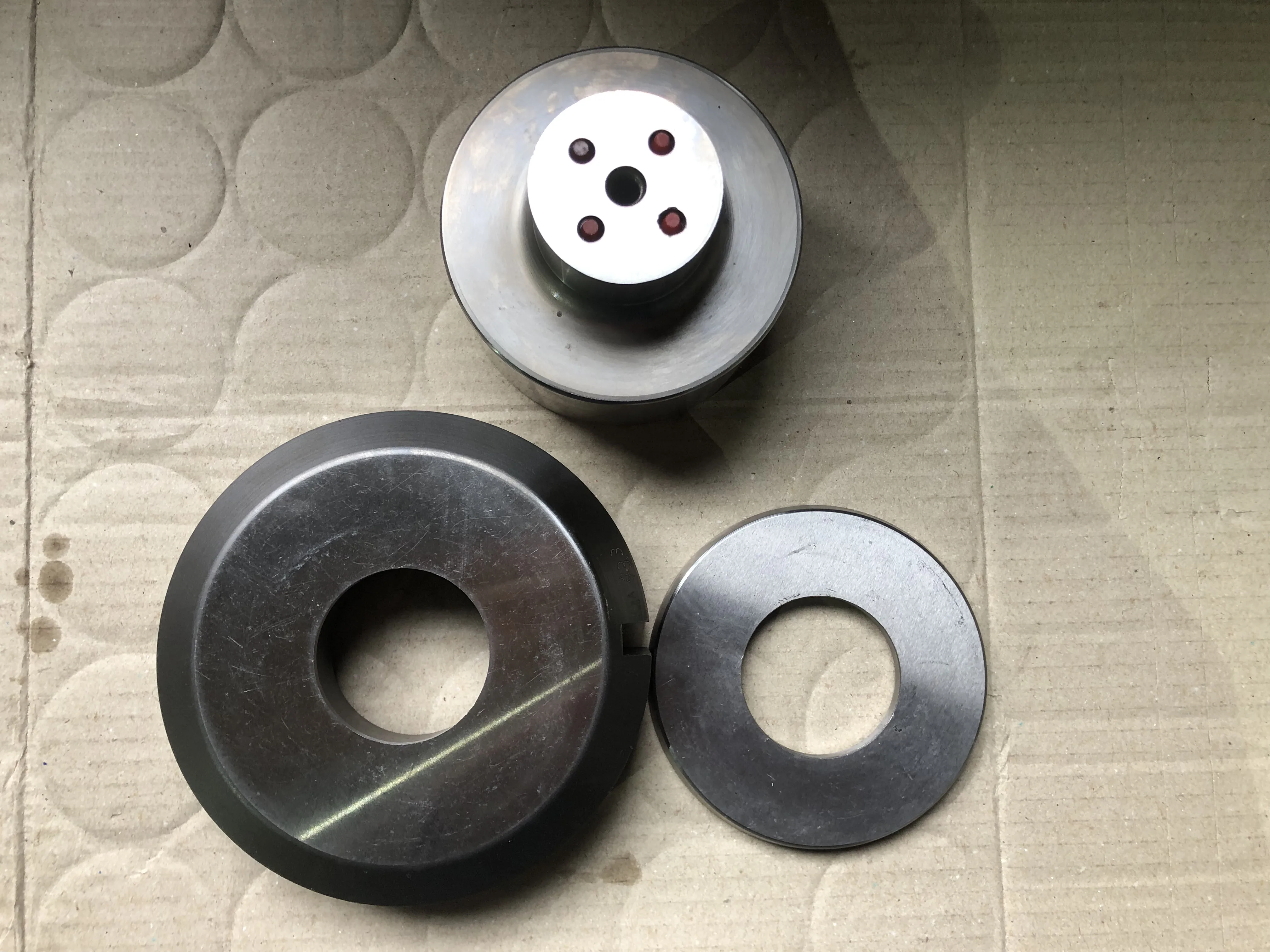 アマダ タレパン金型 パンチ＆ダイセット パンチ：φ43.0,ダイ：φ43.3 / AMADA パンチ：φ43.0,ダイ：φ43.3 TS240130