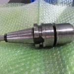 日研工作所 BT40 BT40-C25-90G / NIKKEN KOSAKUSHO WORKS BT40 Milling Chuck BT40-C25-90G