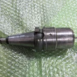 日研工作所 BT40 BT40-C25-90G / NIKKEN KOSAKUSHO WORKS BT40 Milling Chuck BT40-C25-90G