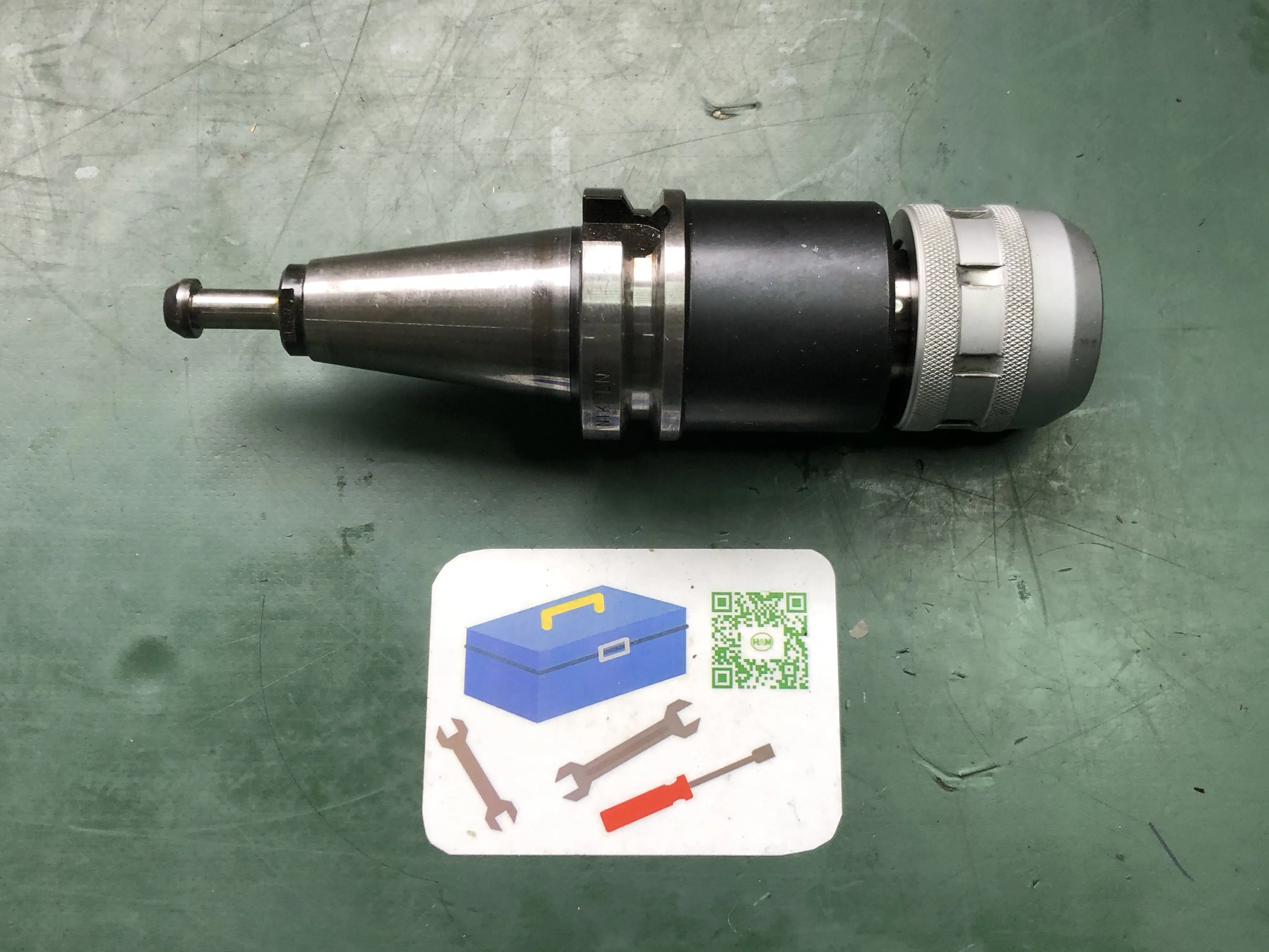日研工作所 BT40 BT40-C22-120 / NIKKEN KOSAKUSHO WORKS BT40 Milling Chuck BT40-C22-120 TU210020