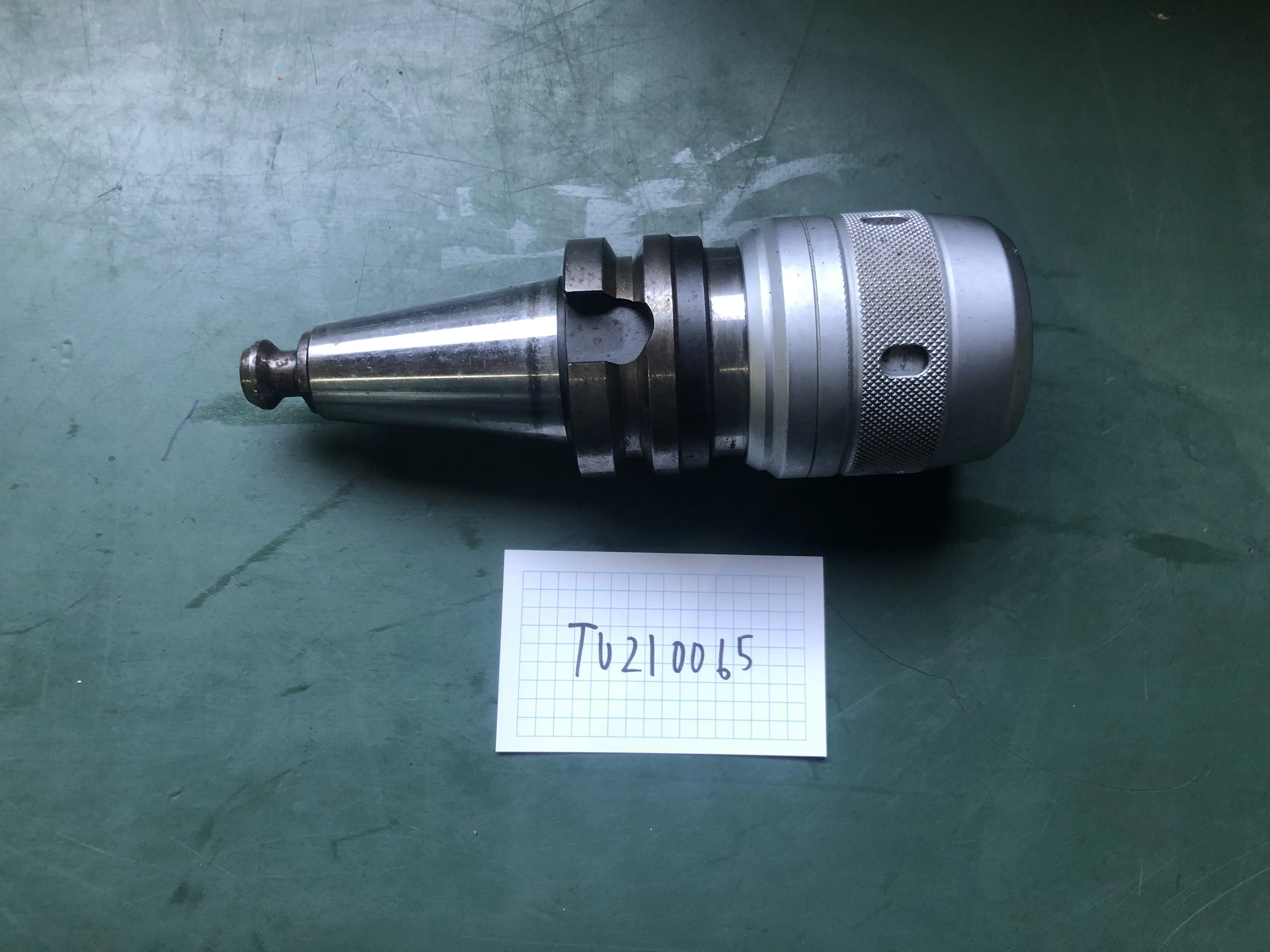 BT40 BT40-DCM32-105 / BT40 Milling Chuck BT40-DCM32-105 TU210065