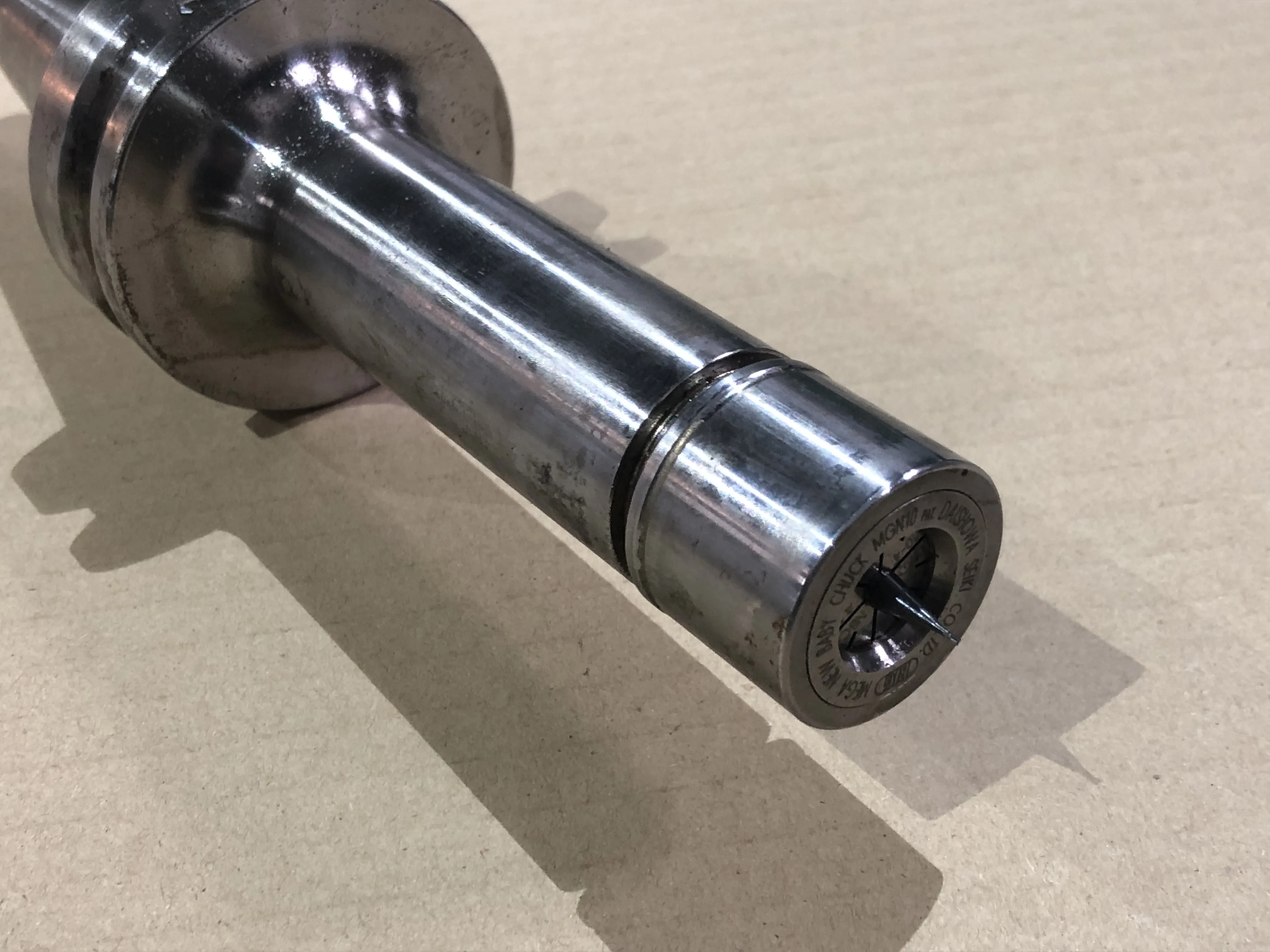 大昭和精機 BIG BBT40 BBT40-MEGA10N-135 / BIG DAISHOWA BBT40 Mega New Baby Chuck BBT40-MEGA10N-135 TU220079