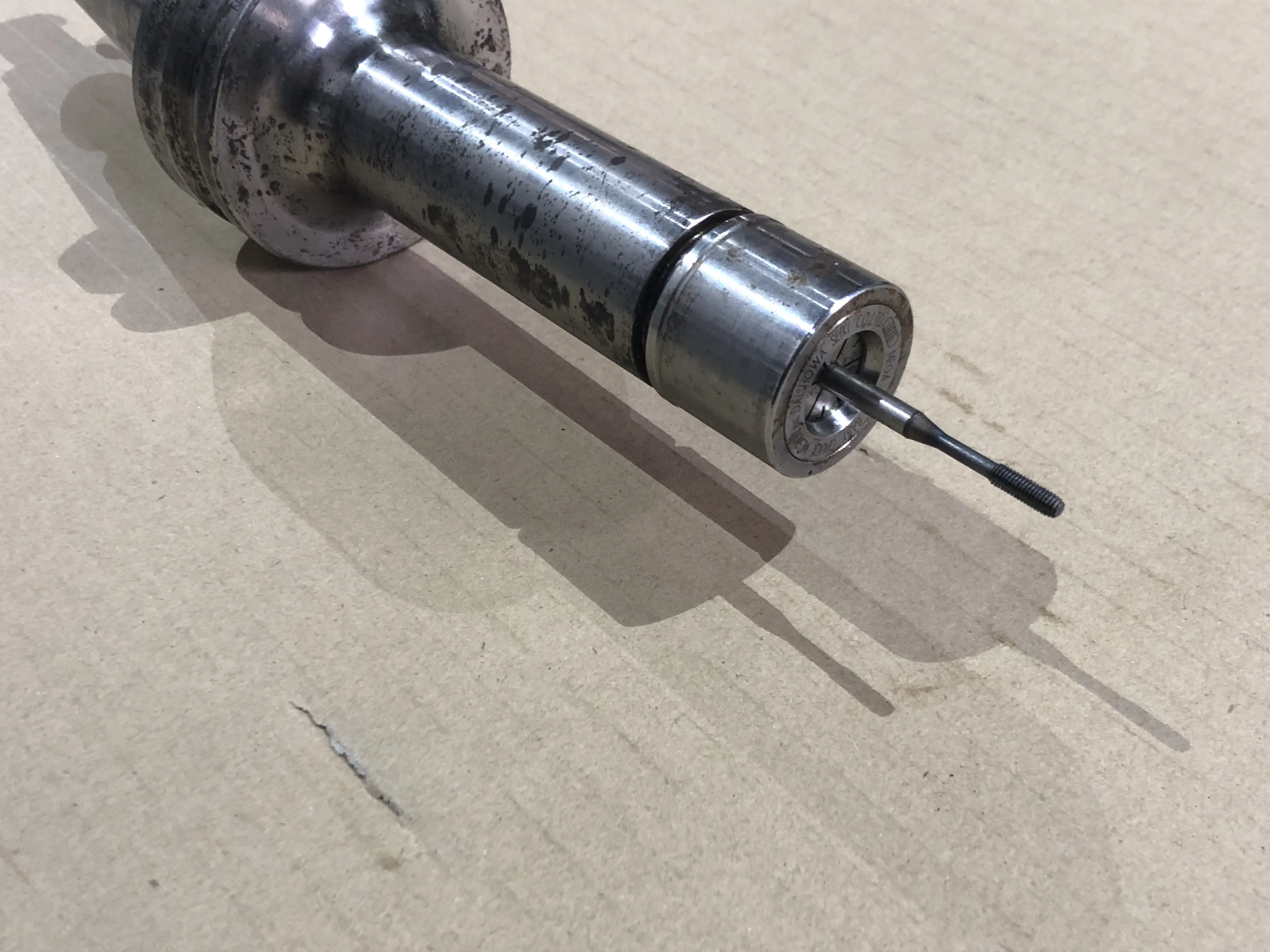 大昭和精機 BIG BBT40 BBT40-MEGA10N-135 / BIG DAISHOWA BBT40 Mega New Baby Chuck BBT40-MEGA10N-135 TU220083