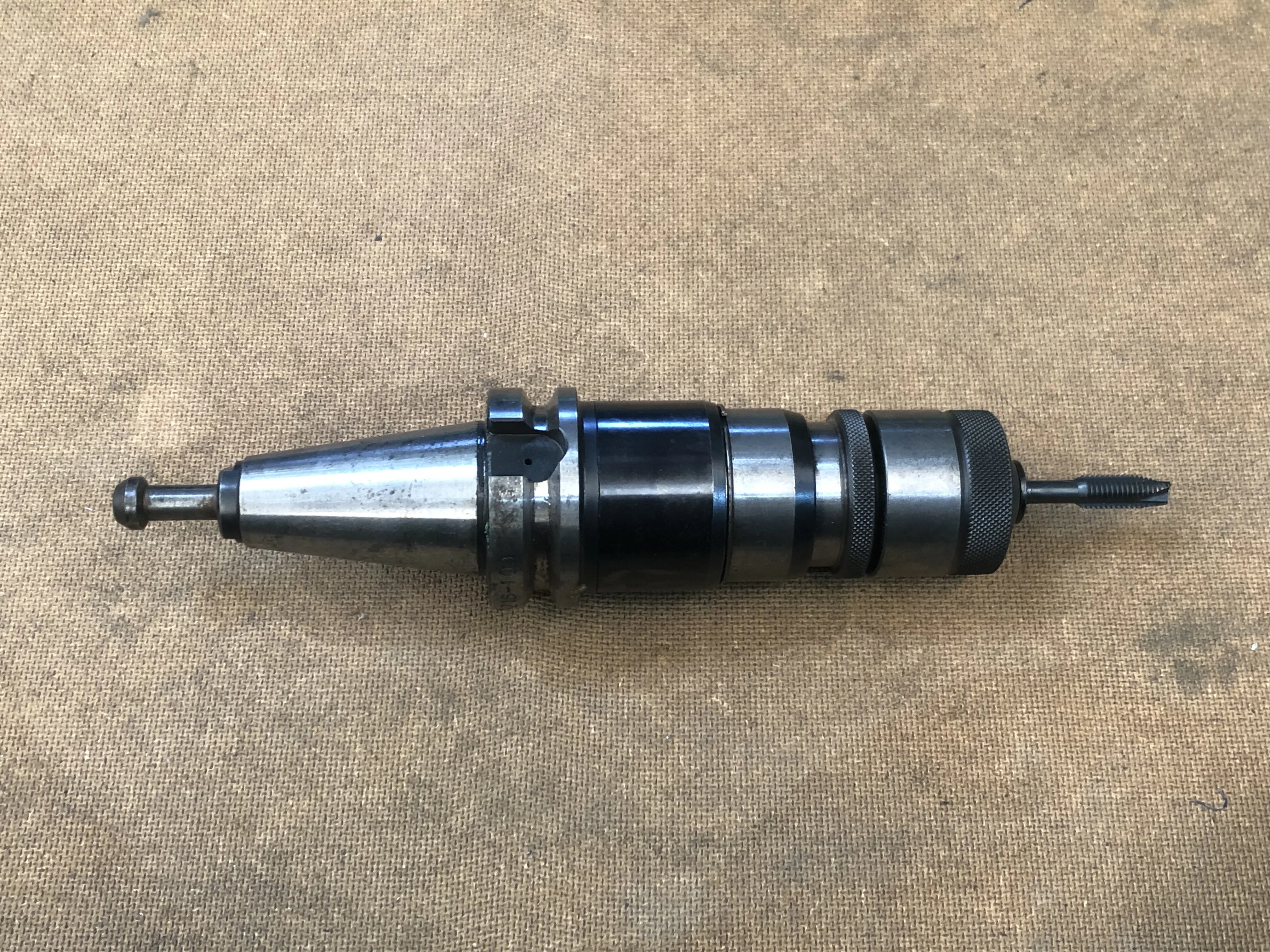 日研工作所 BT40 BT40-Z16-109 / NIKKEN KOSAKUSHO WORKS BT40 Tapping Chuck BT40-Z16-109 TU220109