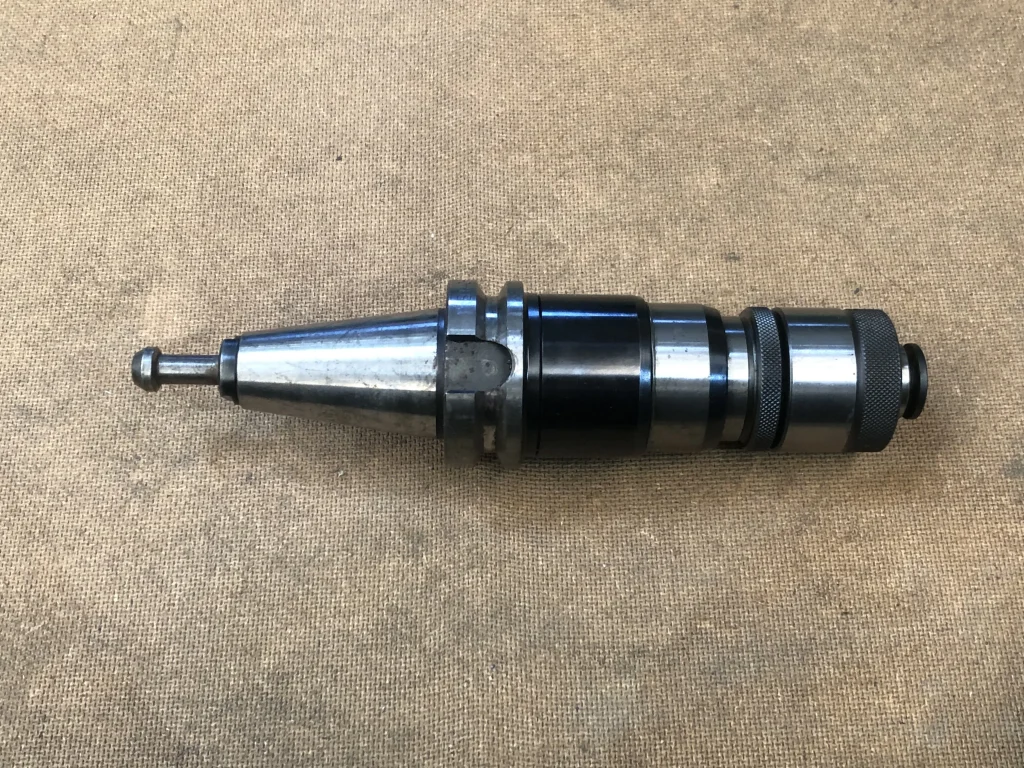 日研工作所 BT40 BT40-Z16-109 / NIKKEN KOSAKUSHO WORKS BT40 Tapping Chuck BT40-Z16-109 TU220112