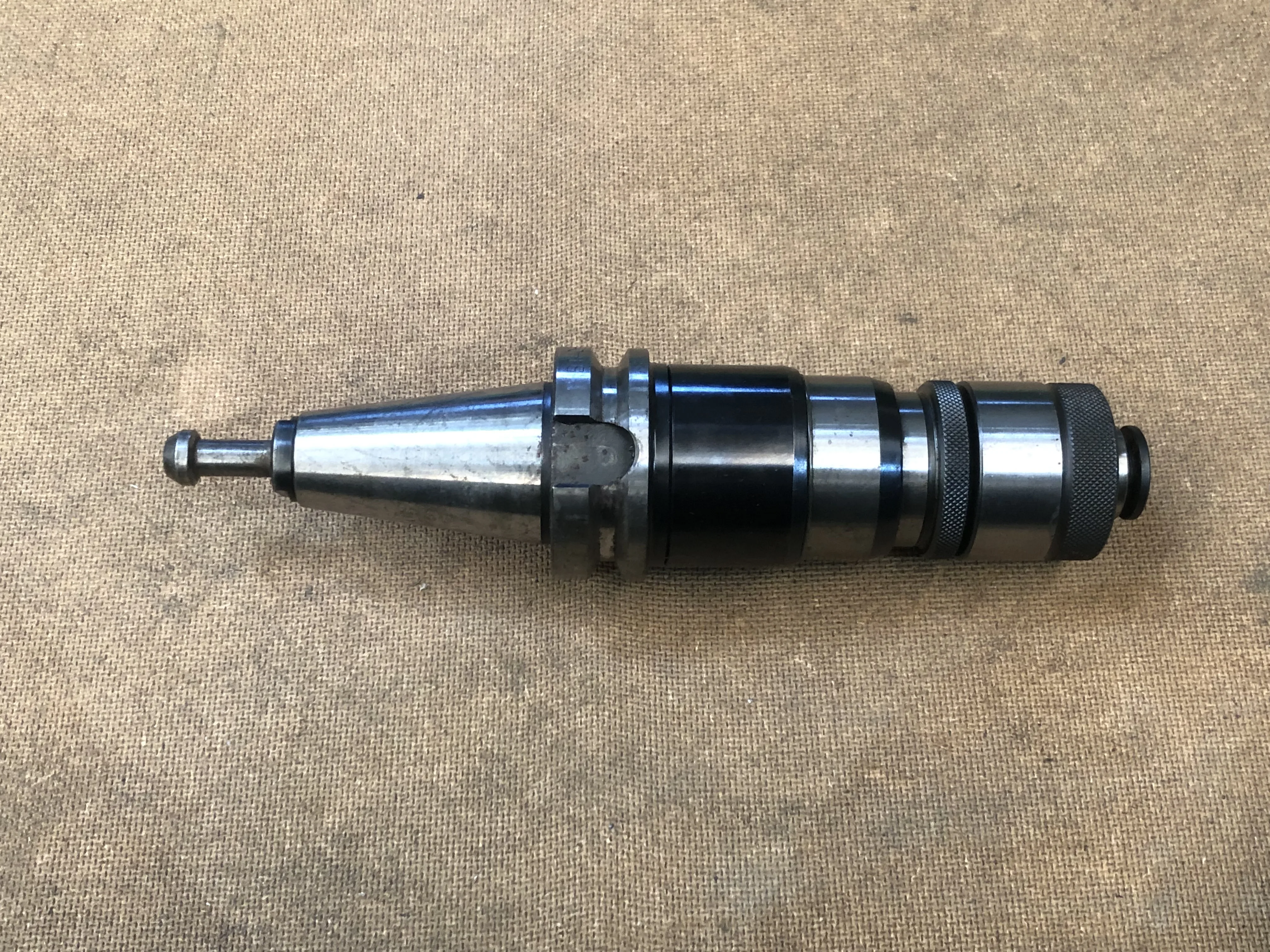 日研工作所 BT40 BT40-Z16-109 / NIKKEN KOSAKUSHO WORKS BT40 Tapping Chuck BT40-Z16-109 TU220112