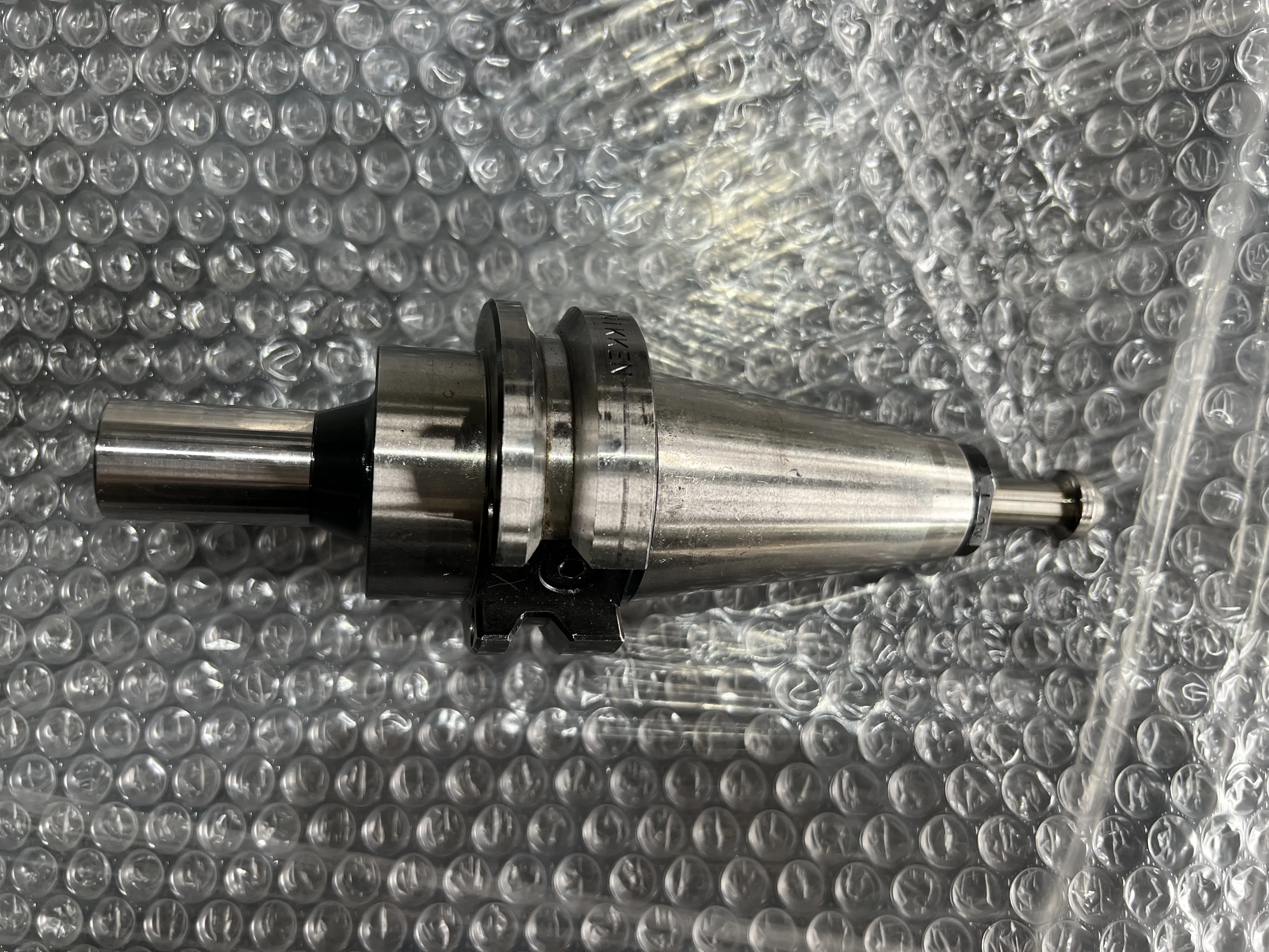日研工作所 BT40 BT40-MMC8-90 / NIKKEN KOSAKUSHO WORKS BT40 Milling Chuck BT40-MMC8-90 TU220184