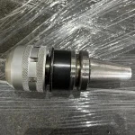 日研工作所 BT40 BT40-C32-105 / NIKKEN KOSAKUSHO WORKS BT40 Collet Chuck BT40-C32-105 TU220194