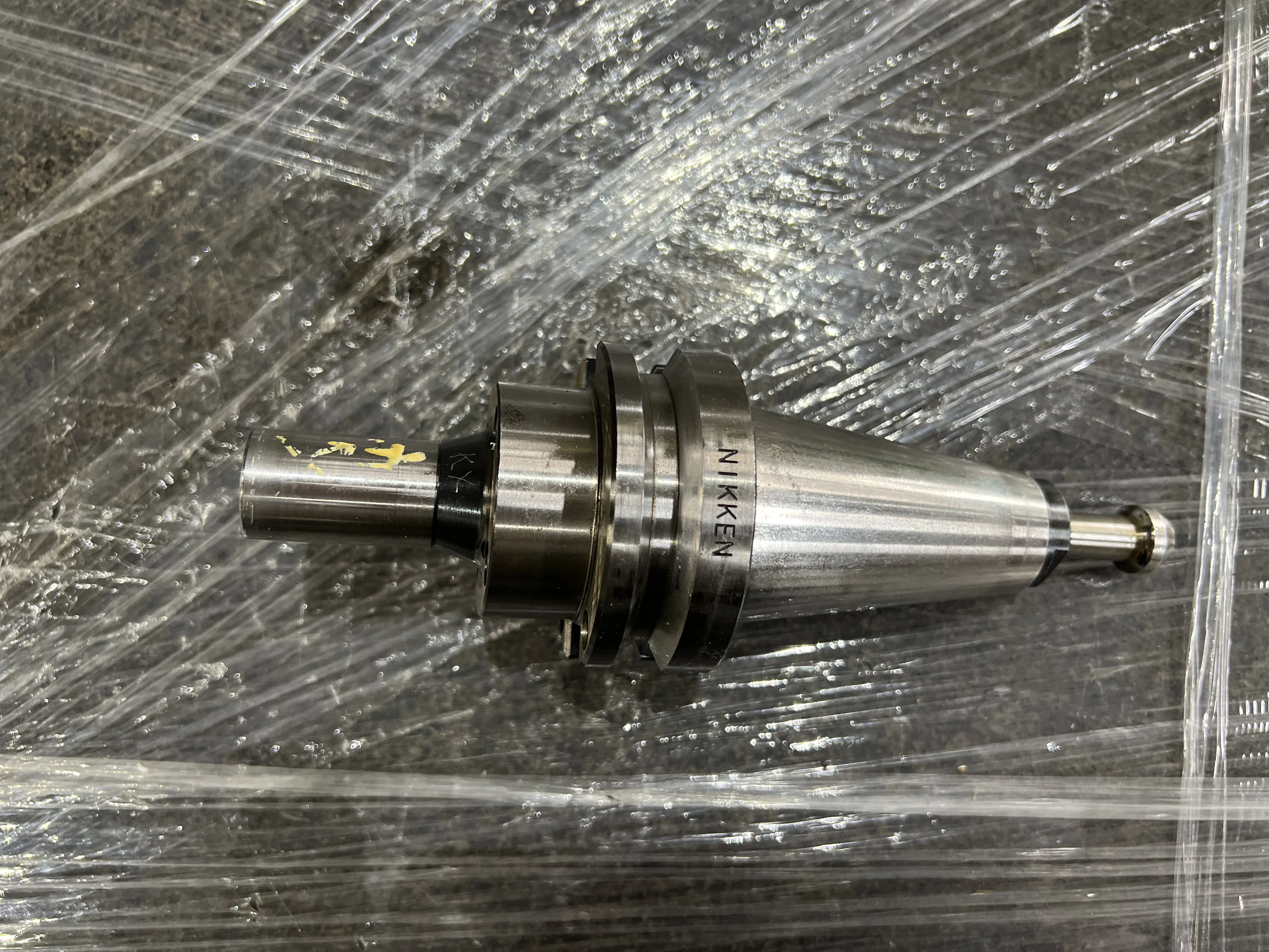 日研工作所 BT40 BT40-MMC8-90 / NIKKEN KOSAKUSHO WORKS BT40 Milling Chuck BT40-MMC8-90 TU220212