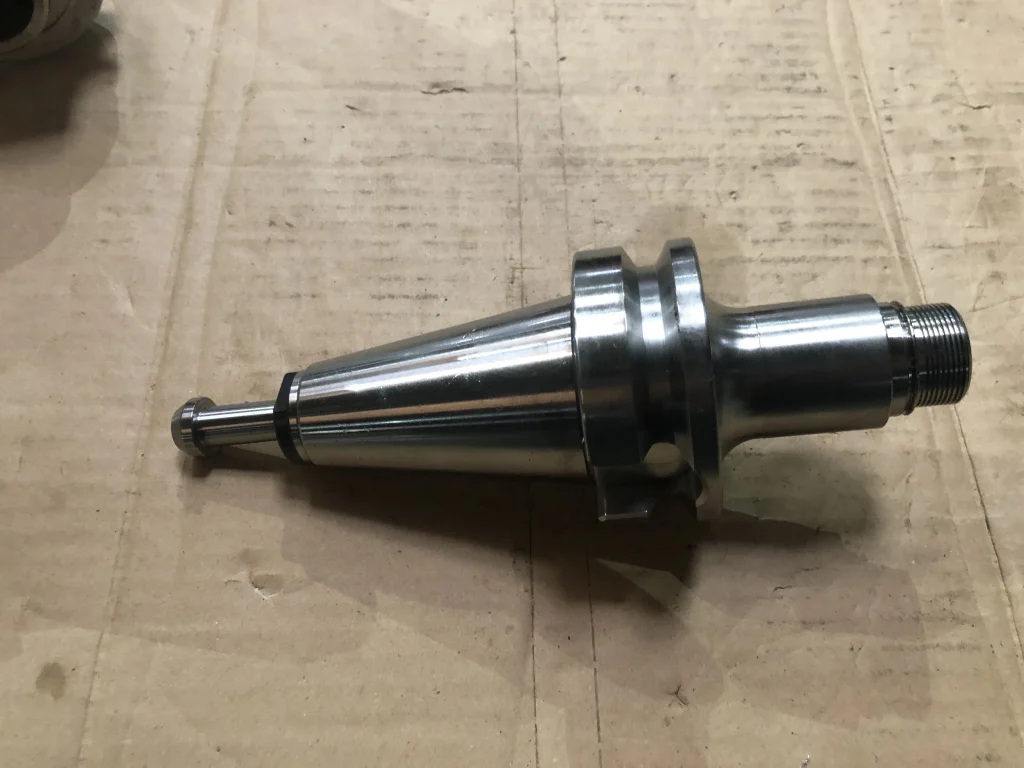 大昭和精機 BIG BBT40 BBT40-MEGA10N-90 / BIG DAISHOWA BBT40 Mega New Baby Chuck BBT40-MEGA10N-90 TU220406