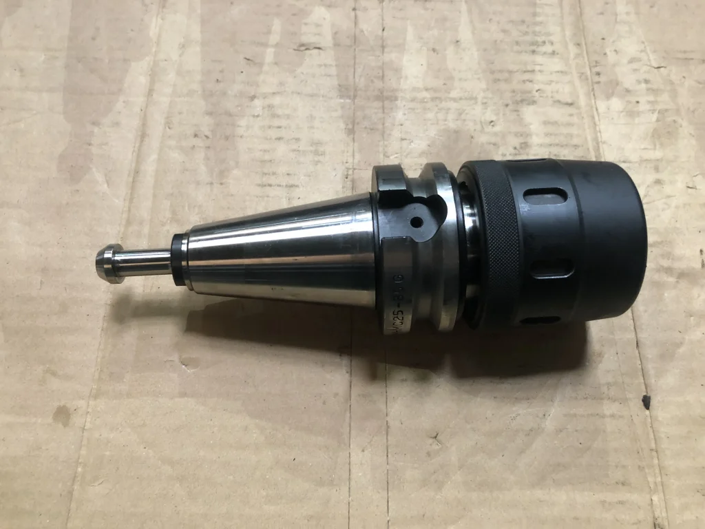 大昭和精機 BIG BT40 BT40-HMC25-85 / BIG DAISHOWA BT40 New High-Power Milling Chuck BT40-HMC25-85 TU220442