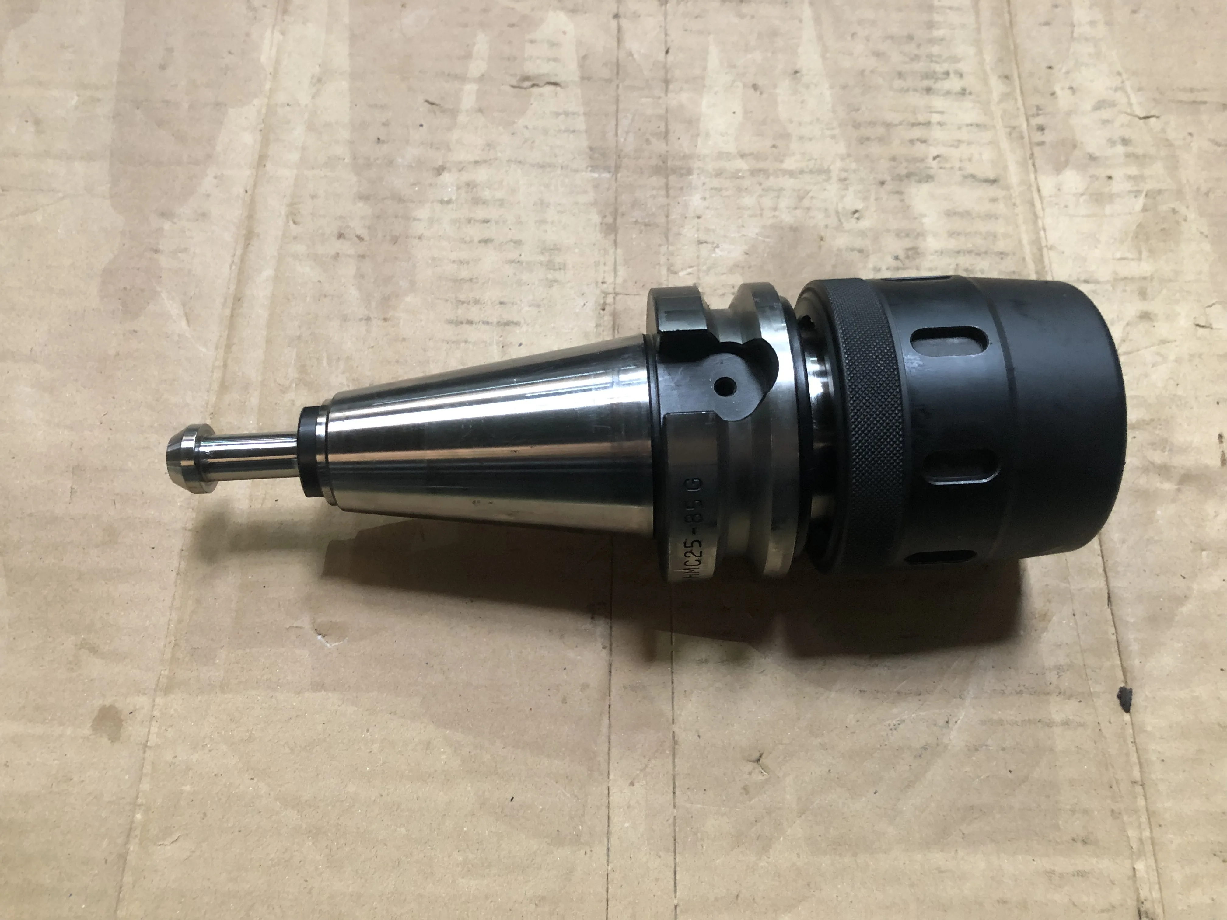 大昭和精機 BIG BT40 BT40-HMC25-85 / BIG DAISHOWA BT40 New High-Power Milling Chuck BT40-HMC25-85 TU220442