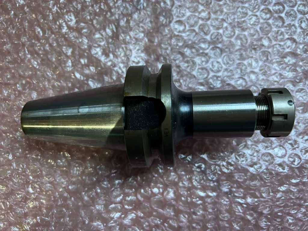 大昭和精機 BIG BT40 BT40-NBS10-90 / BIG DAISHOWA BT40 New Baby Chuck BT40-NBS10-90 TU220645