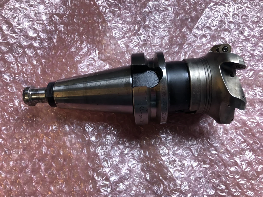 大昭和精機 BIG BBT40 BBT40-FMC22-45 / BIG DAISHOWA BBT40 Face Mill Arbor BBT40-FMC22-45 TU230081