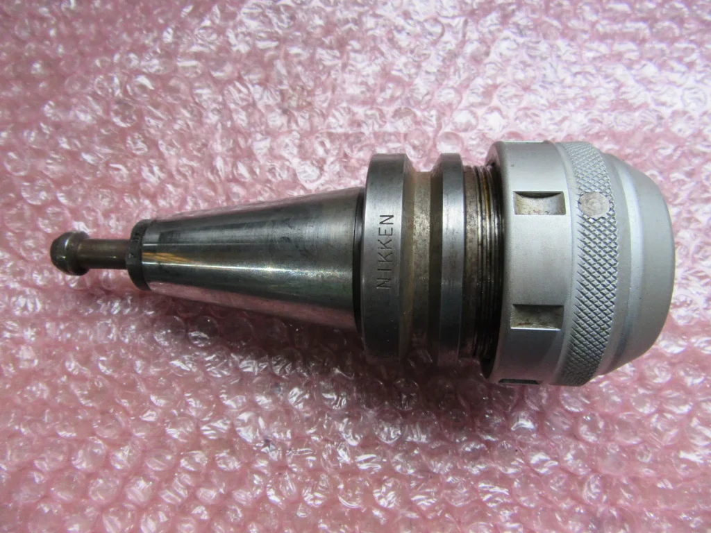 日研工作所 BT40 BT40-UCH32-75 / NIKKEN KOSAKUSHO WORKS BT40 Milling Chuck BT40-UCH32-75 TU230132